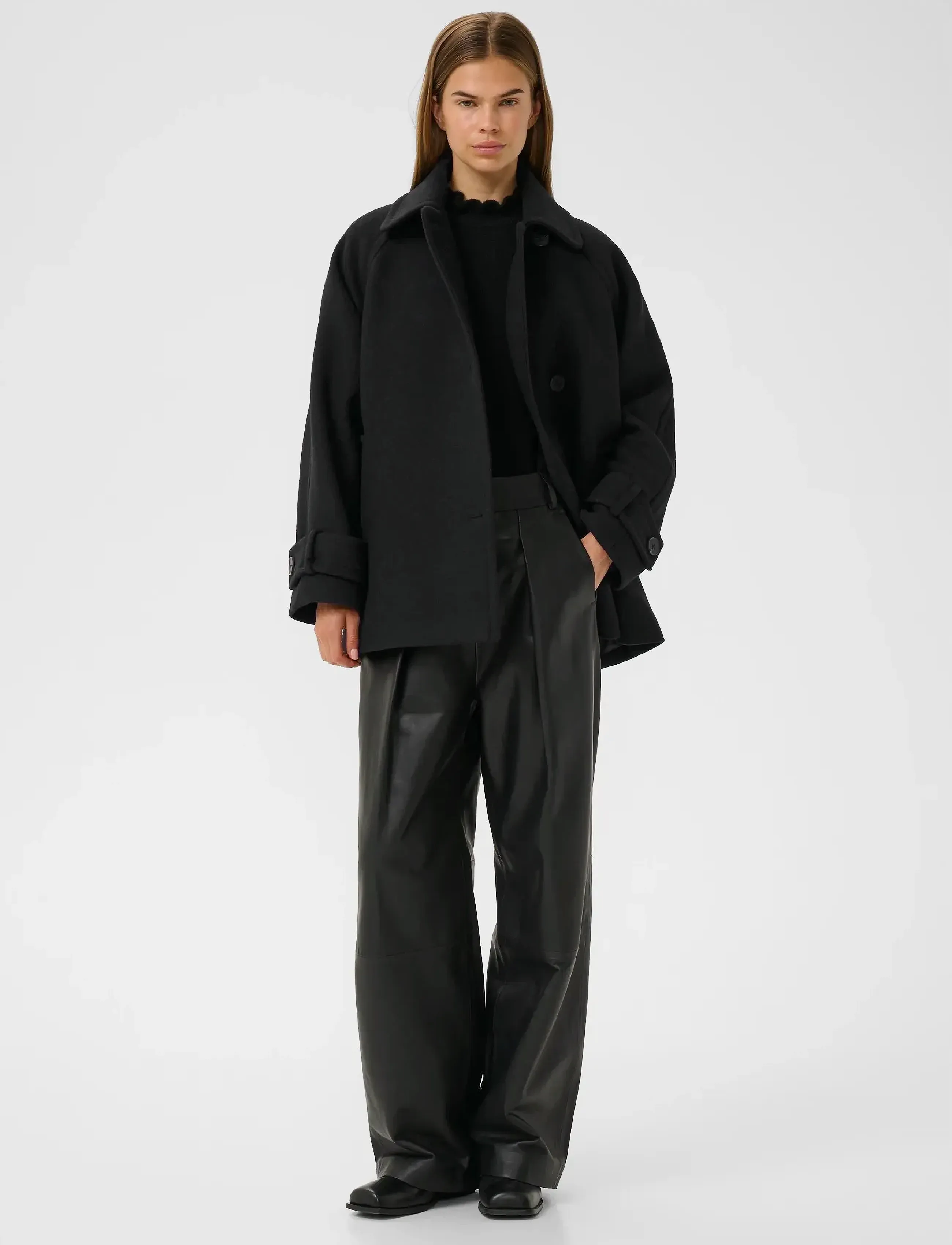Thoraiw Minona Coat R 5