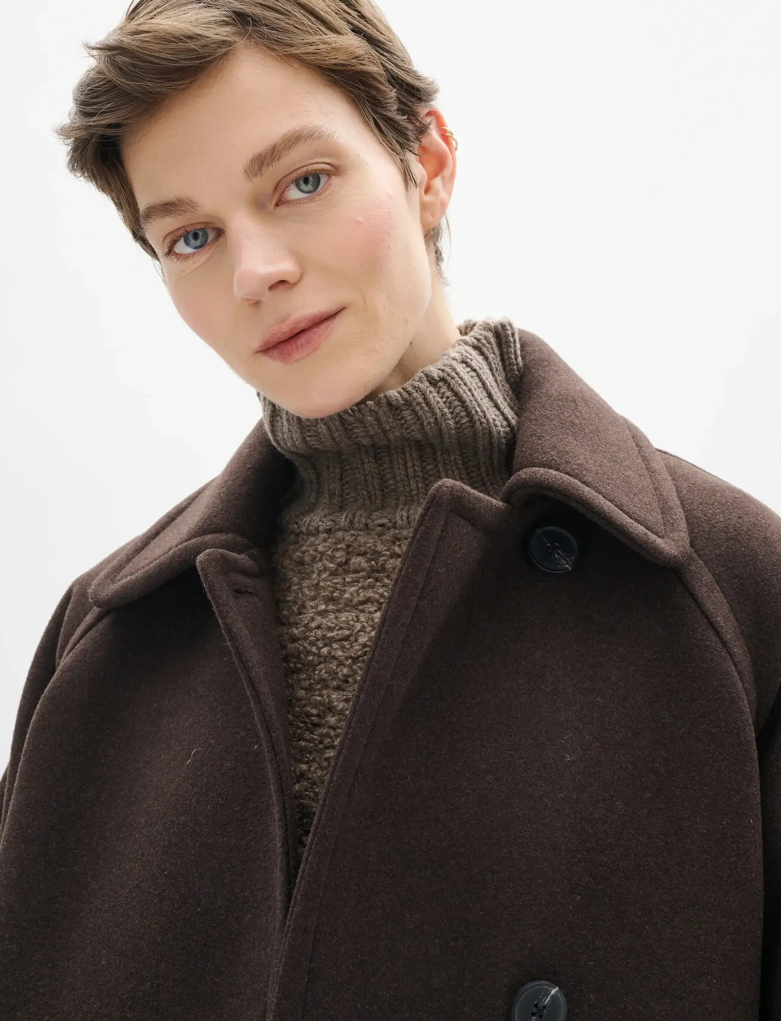 Thoraiw Minona Coat R 6