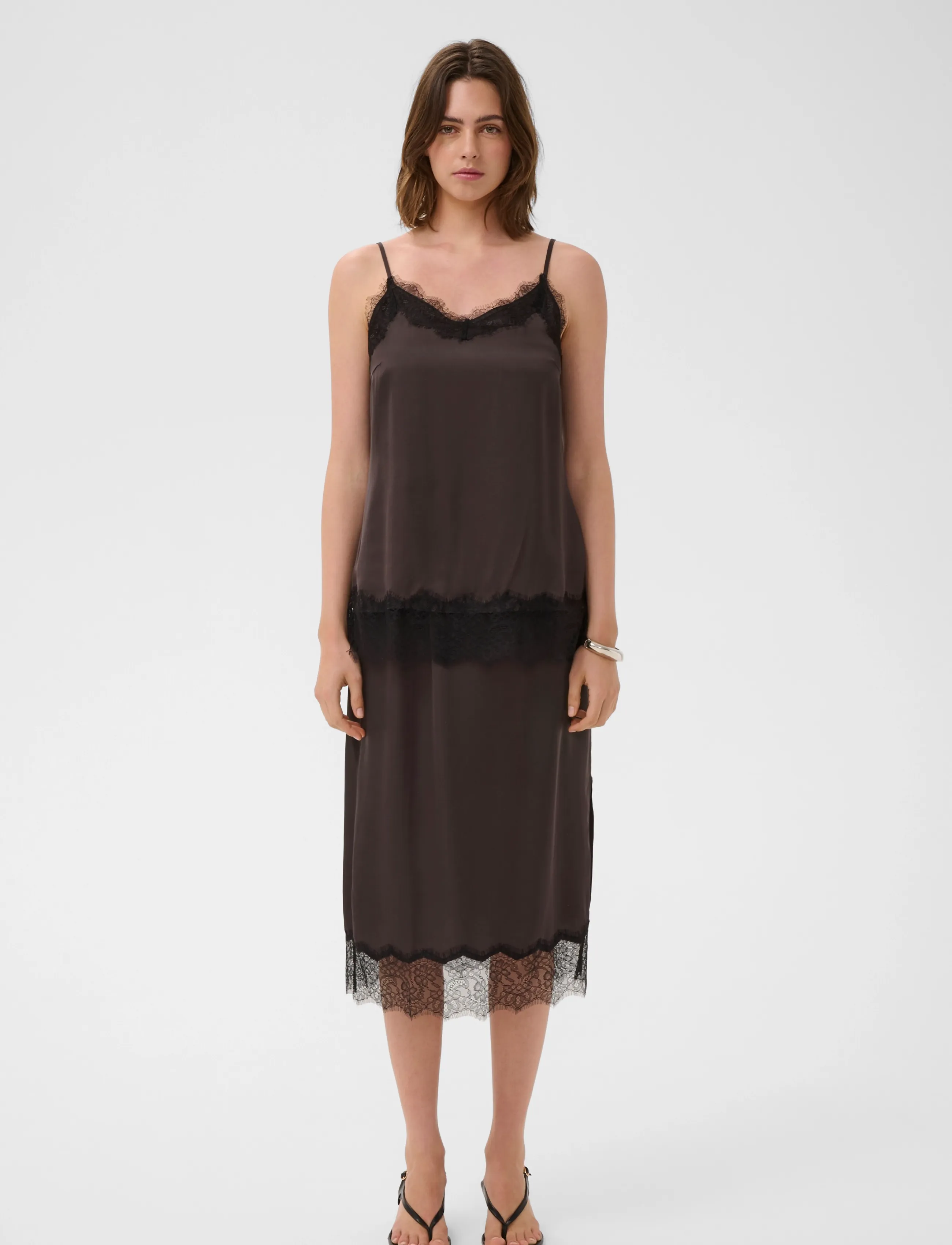 InWear - BallaIW Lace Skirt - midi-röcke - truffle - 3