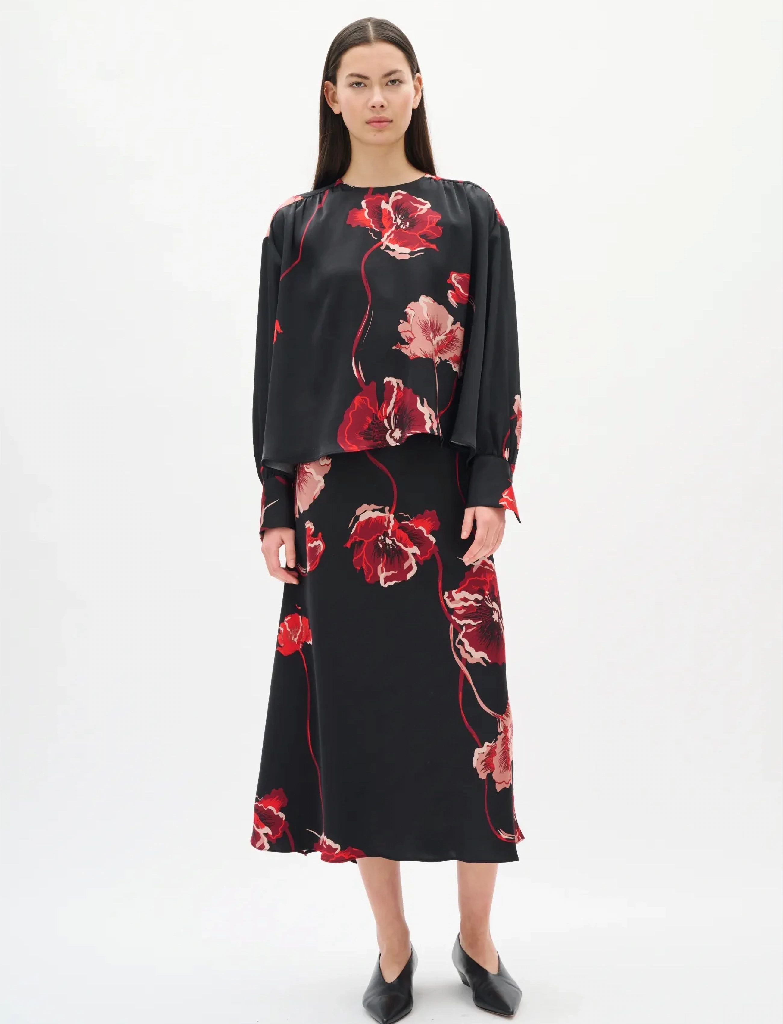 InWear - DAWNIW BLOUSE - pikkade varrukatega pluusid - black poppy rose - 3