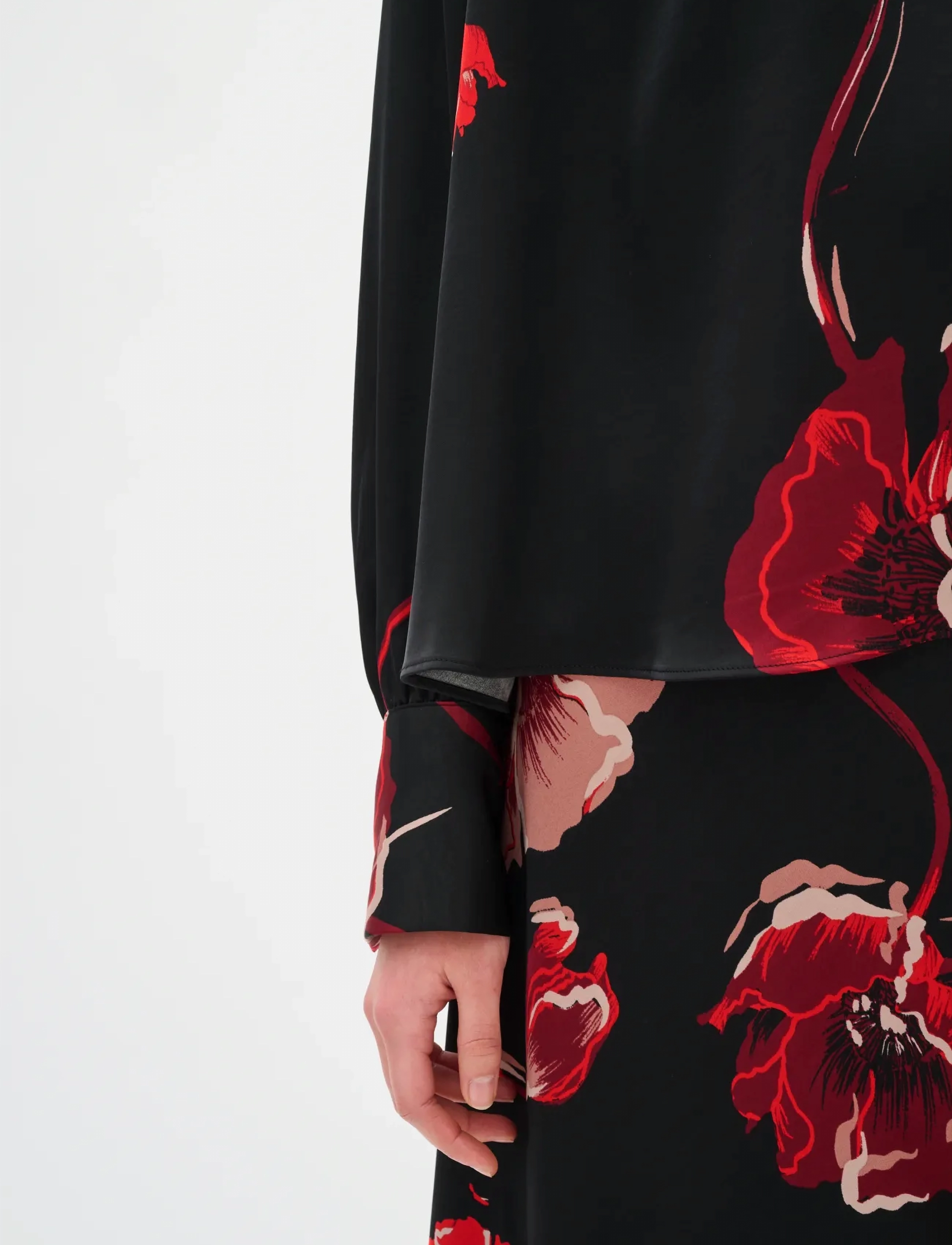 InWear - DAWNIW BLOUSE - pikkade varrukatega pluusid - black poppy rose - 5
