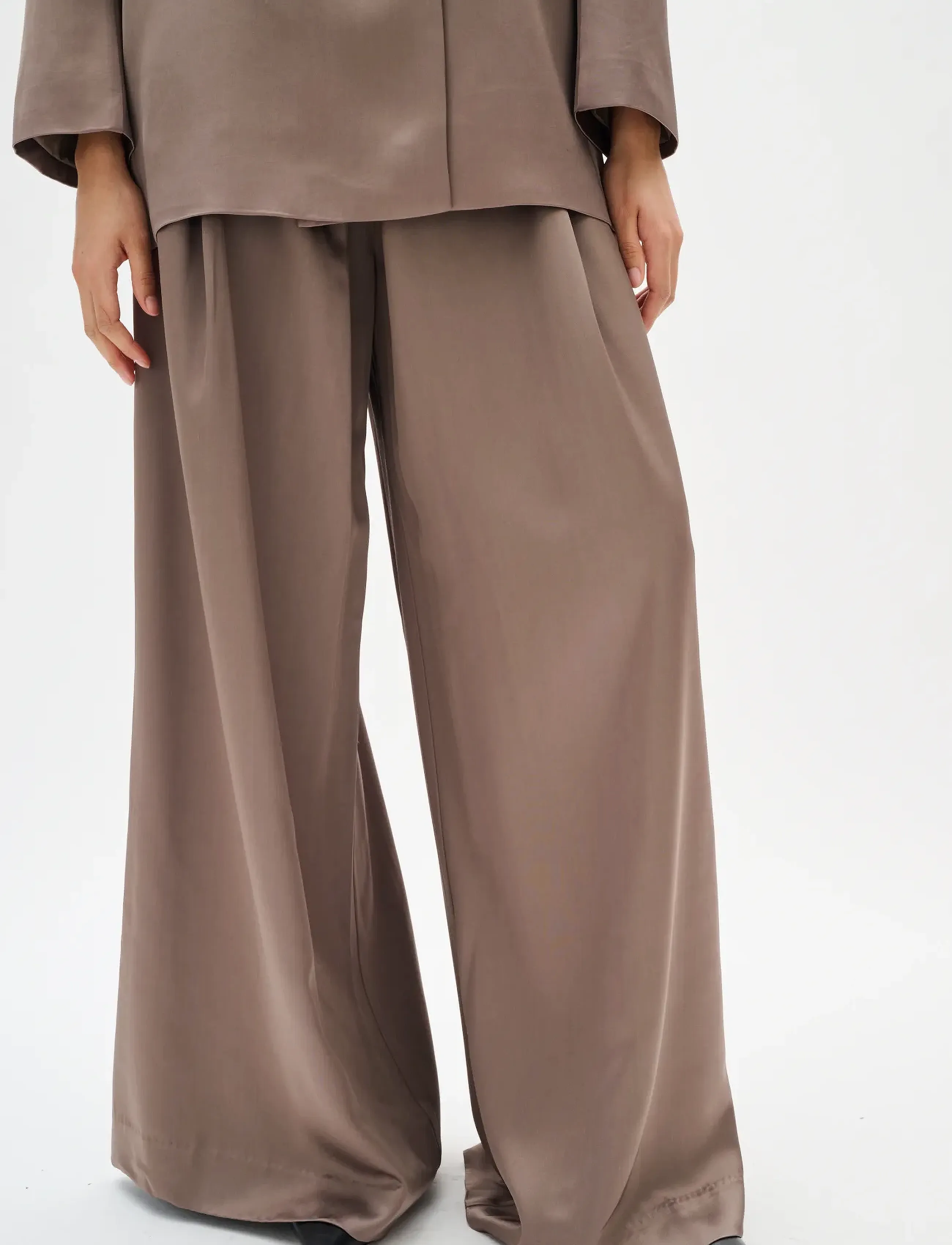 InWear - ZUMAHIW PANT - wijde broeken - sandy grey - 5