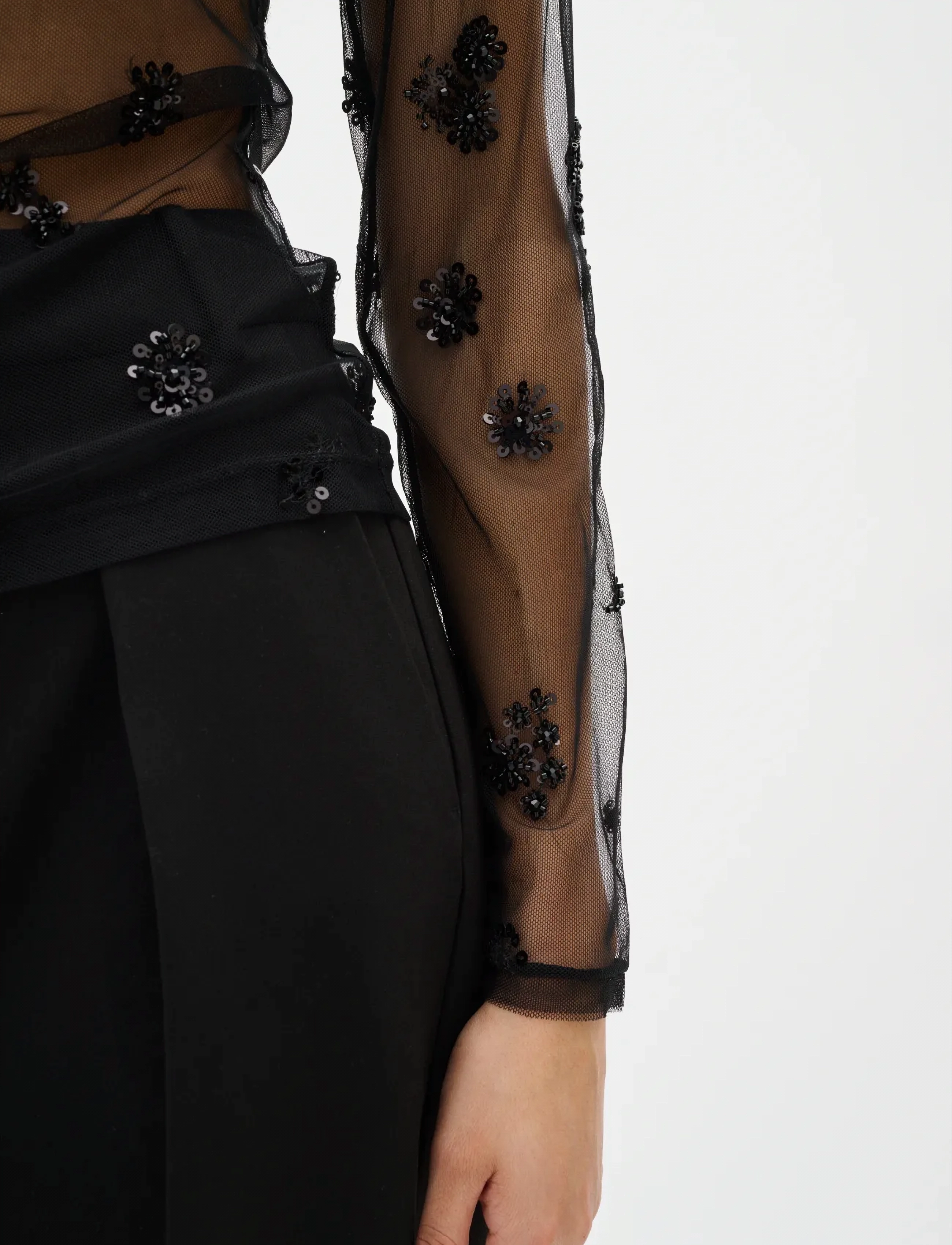 InWear - KUIIW LS BLOUSE - long sleeved blouses - black - 5