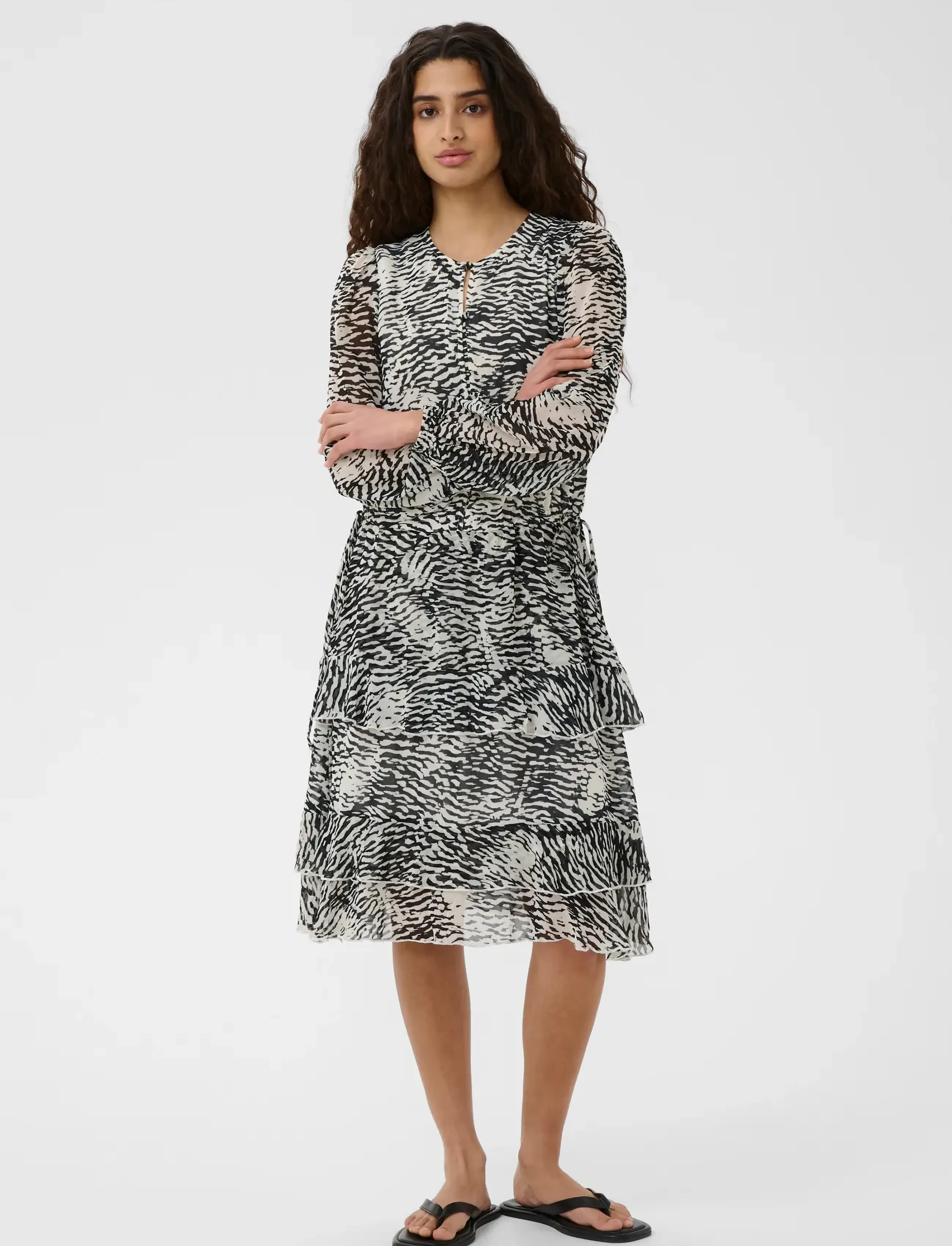 InWear - LYONIW SHORT DRESS - sommerkjoler - black wavy structure - 5