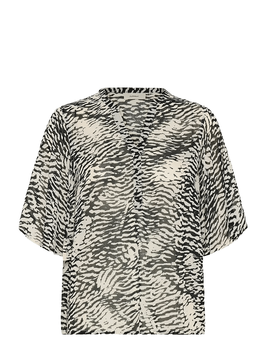 InWear - LYONIW TOP - kurzärmelige blusen - black wavy structure - 1