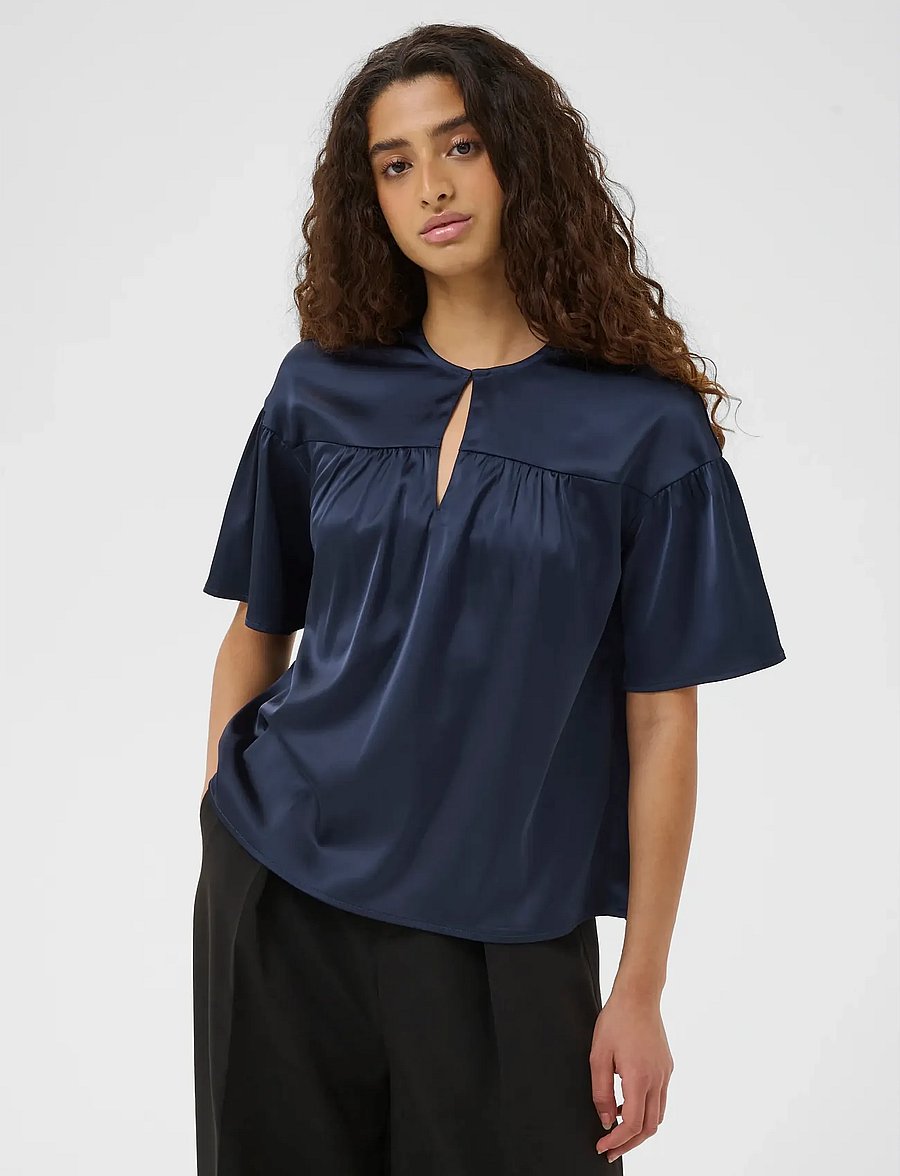 InWear - LAKEIW TOP - short-sleeved blouses - midnight magic - 0