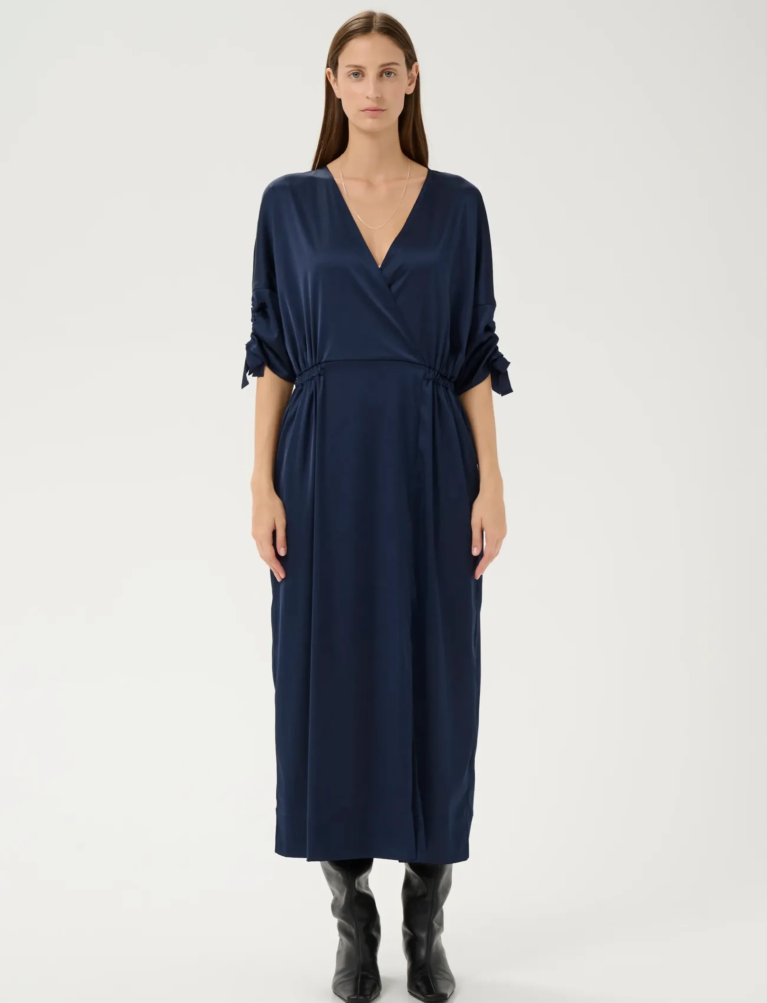 InWear - LAKEIW FAKE WRAP DRESS - wickelkleider - midnight magic - 3