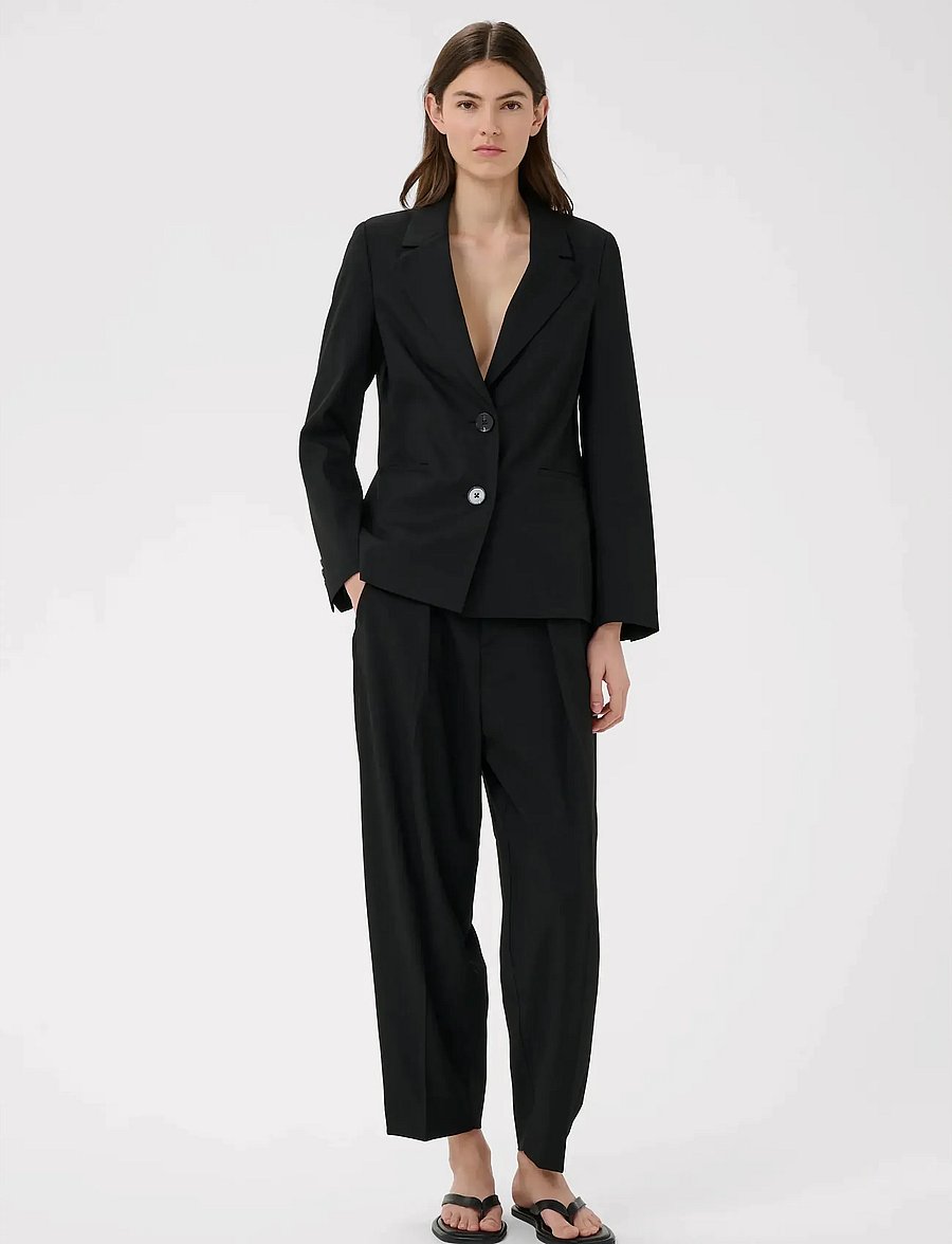 InWear - CADIEIW CORE BARREL PANT - hosen mit geradem bein - black - 4