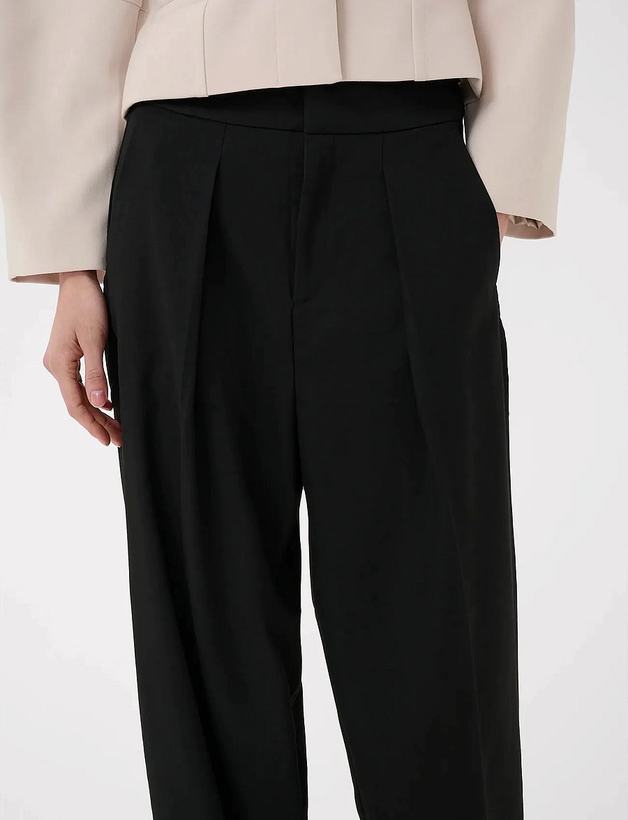 InWear - CADIEIW CORE BARREL PANT - hosen mit geradem bein - black - 5