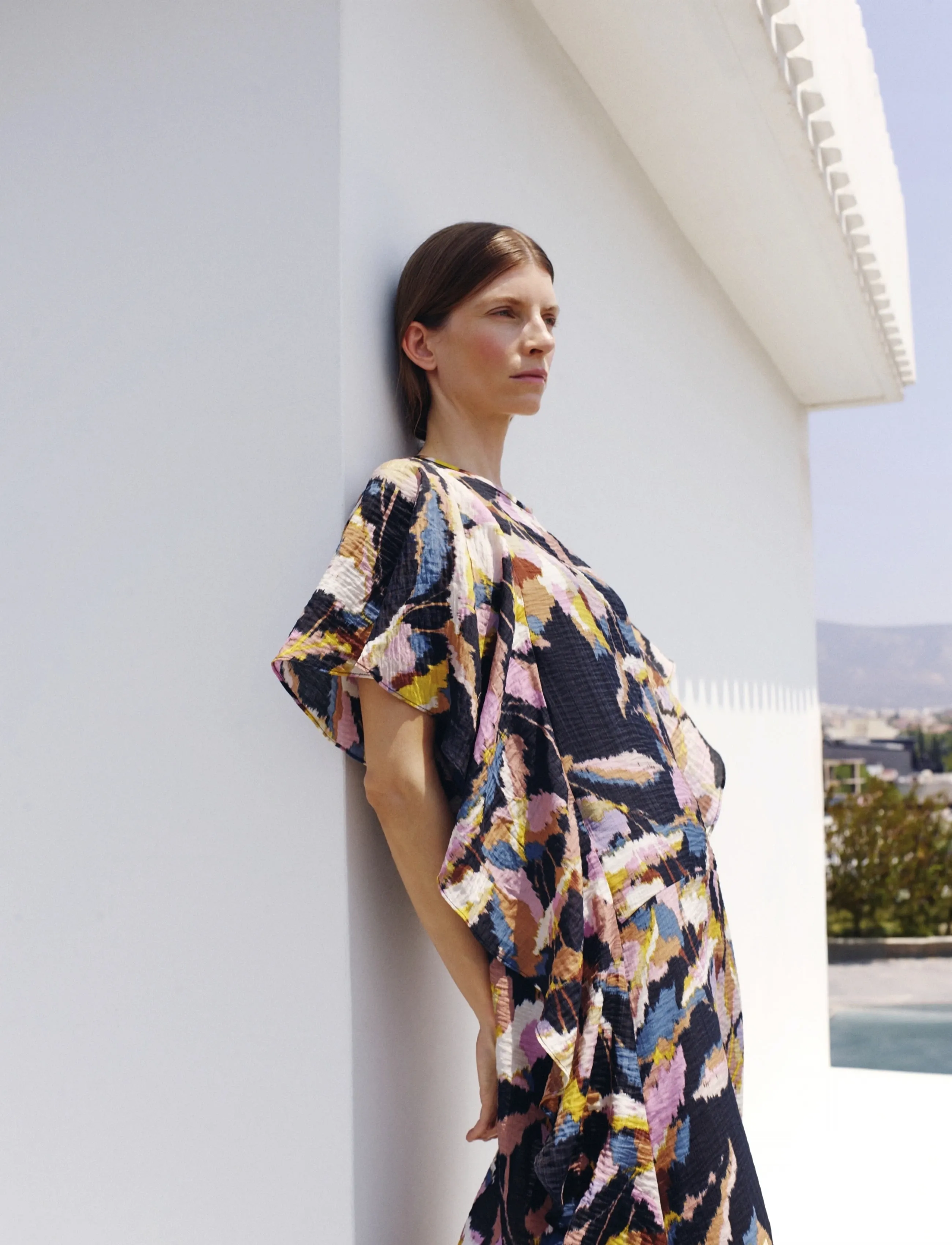 InWear LYLAIW FEST MIDI DRESS - Sukienki - BLACK SPRING LEAVES / black