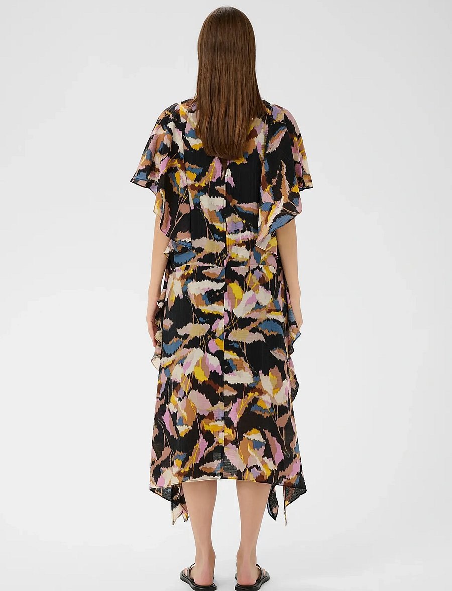 InWear - LYLAIW FEST MIDI DRESS - sommerkjoler - black spring leaves - 4