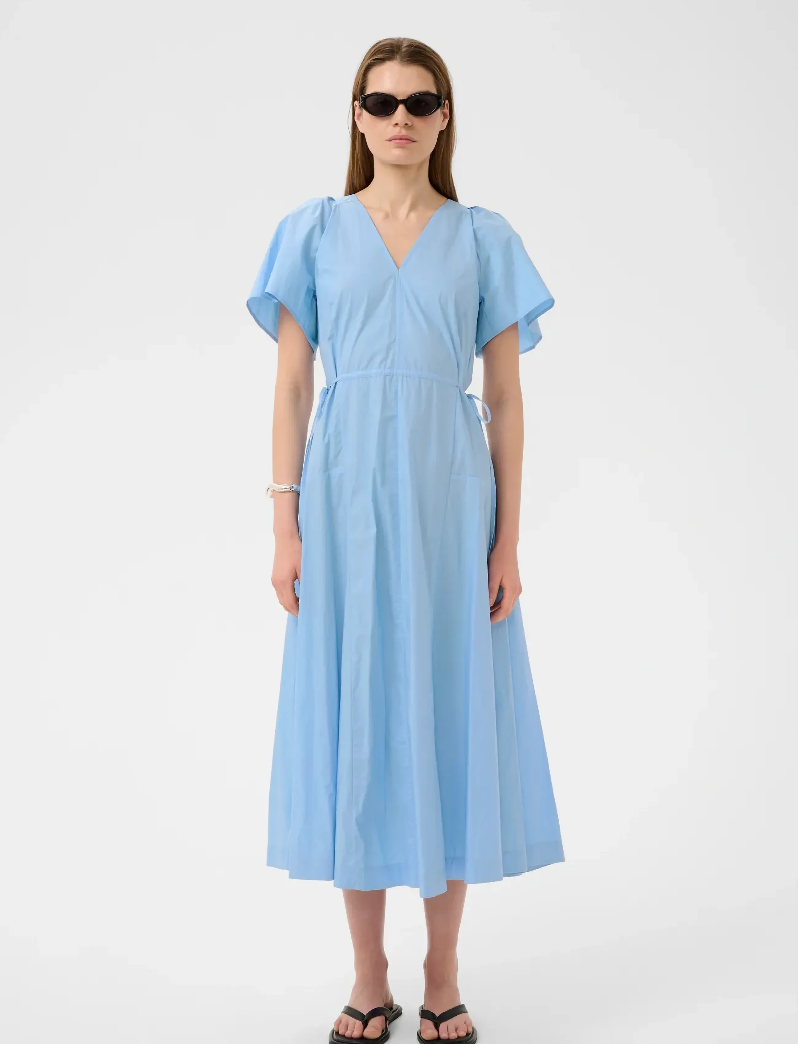 Raveniw Dress 2