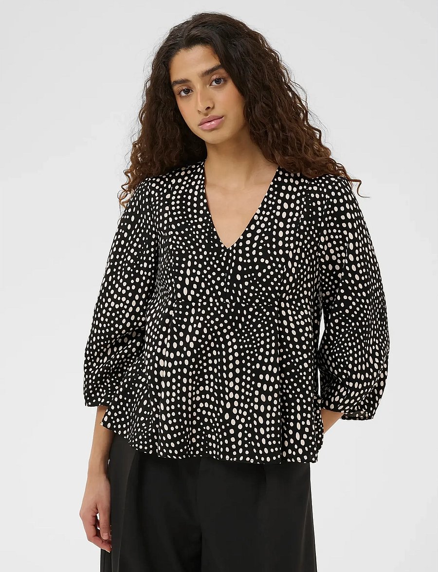 InWear - LIBERTYIW V-NECK - pikkade varrukatega pluusid - black faded dot - 0