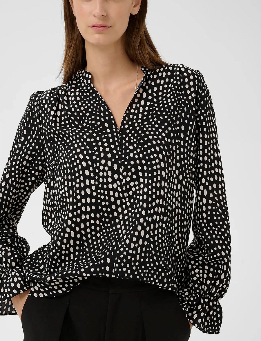 InWear - LIBERTYIW BLOUSE - langærmede bluser - black faded dot - 5