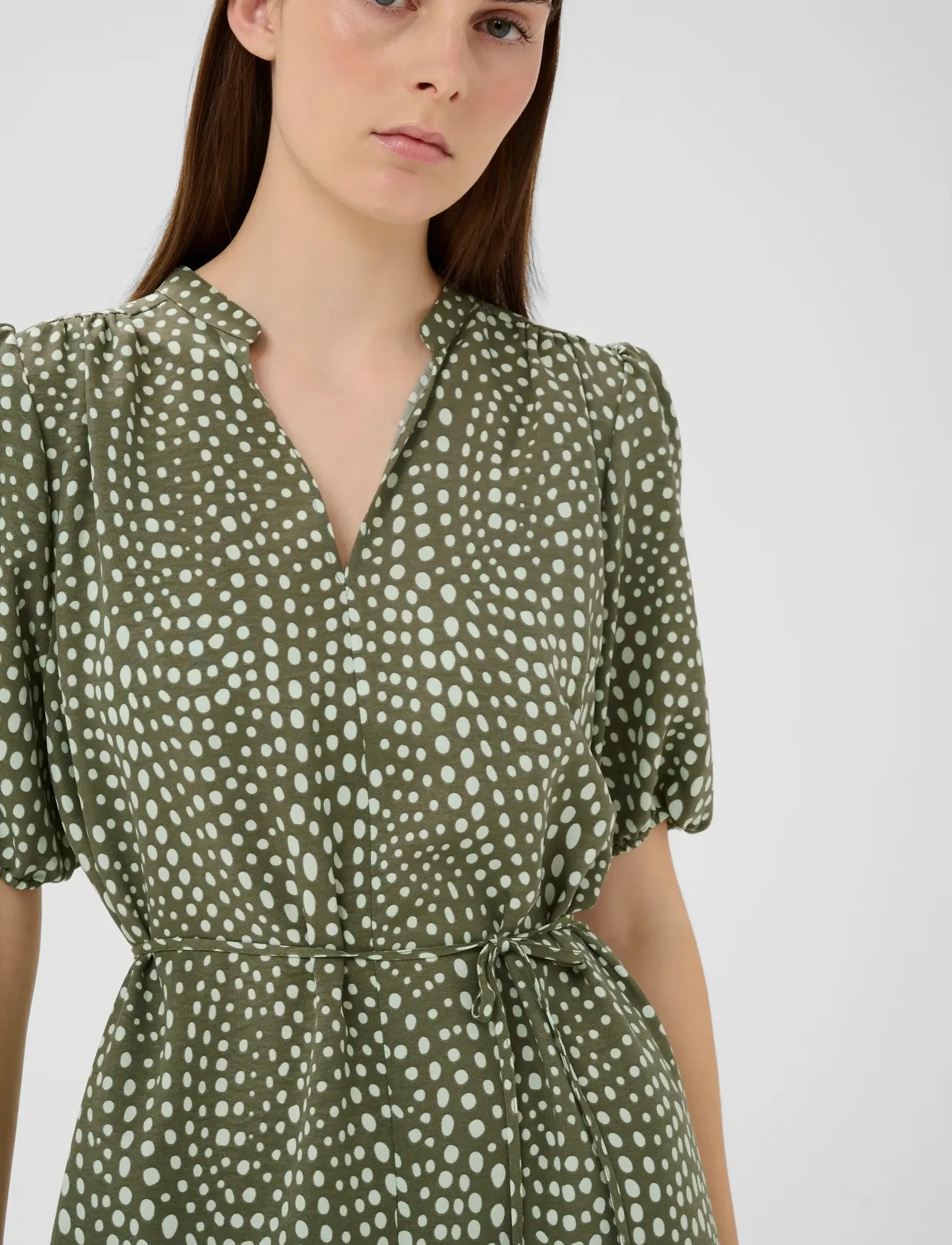 InWear - LIBERTYIW DRESS - sommerkjoler - green faded dot - 5