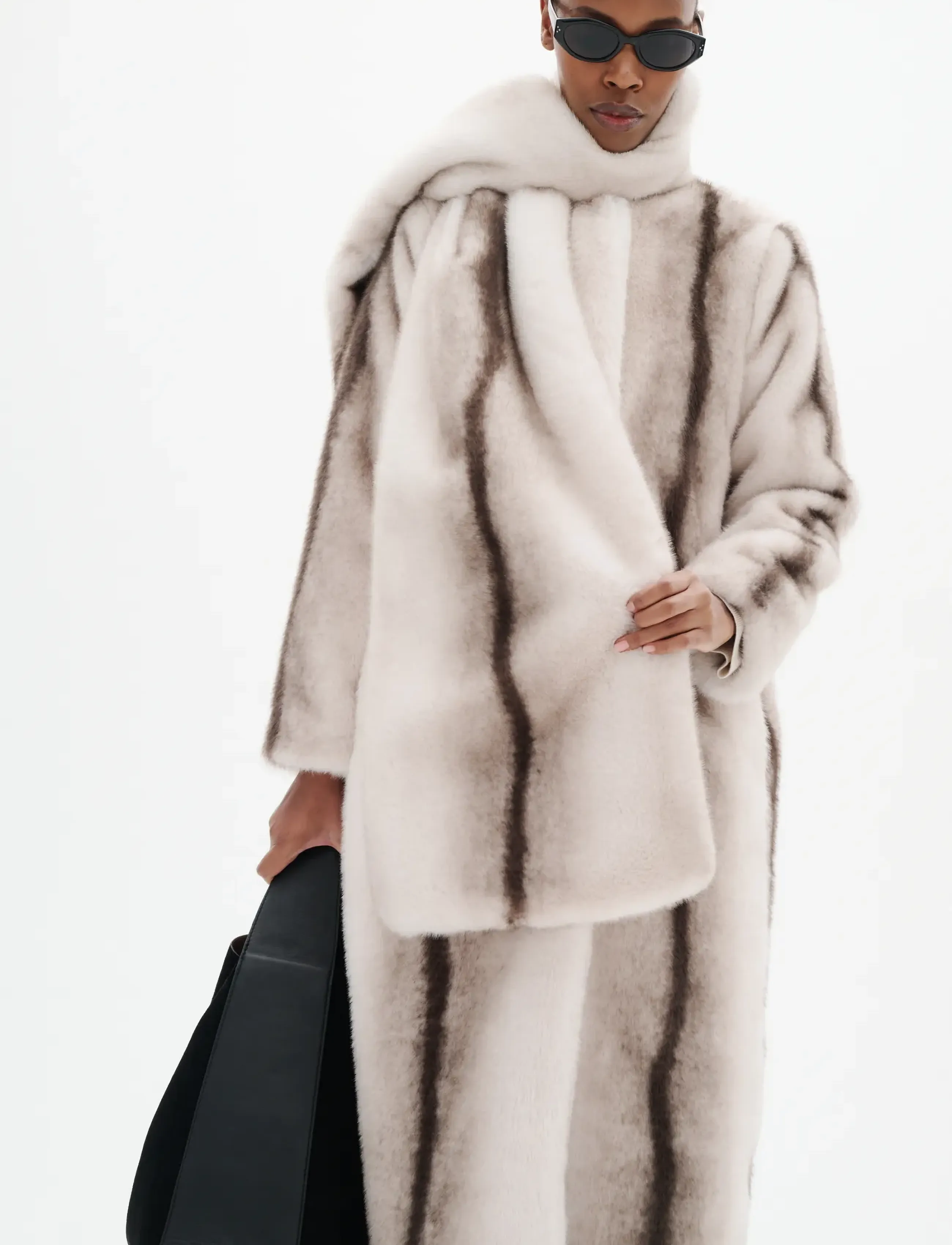 InWear - ZABELLEIW LONG COAT - faux fur jakker - faux fur stripe - 3