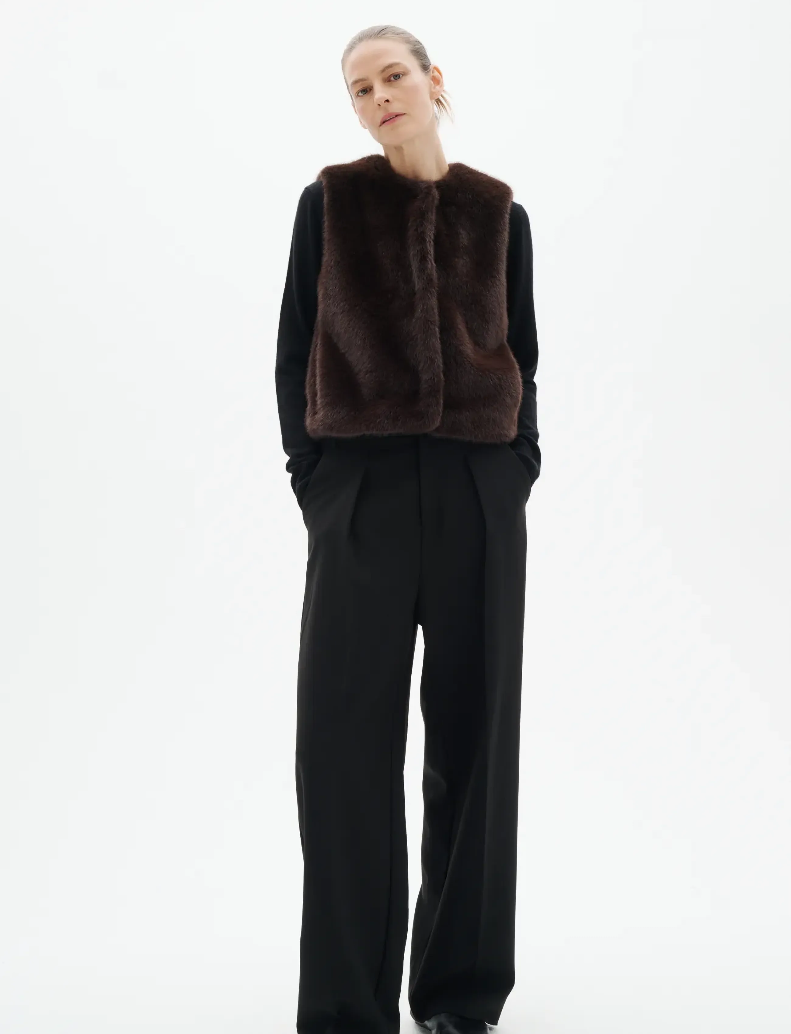 InWear - ZABELLEIW WAISTCOAT - fleece- och teddyvästar - chocolate brown - 4