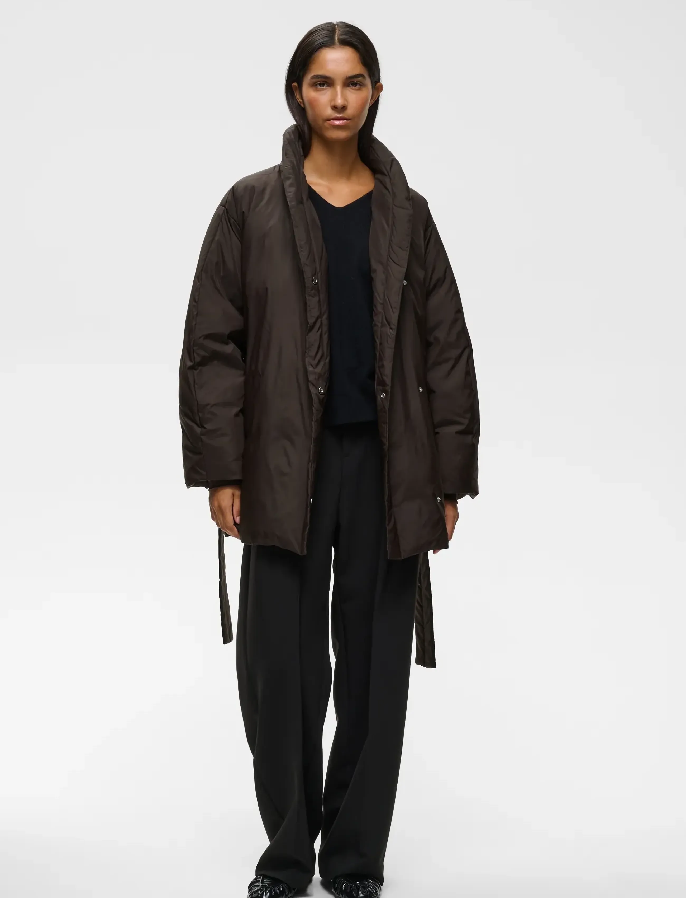 Zinnahiw Short Cocoon Coat 2