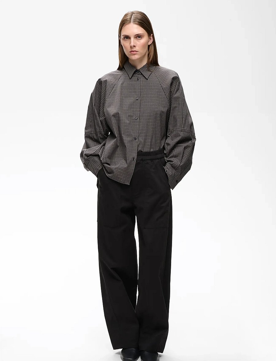 InWear - HAIKOIW PULLON PANTS - hosen mit weitem bein - black - 3