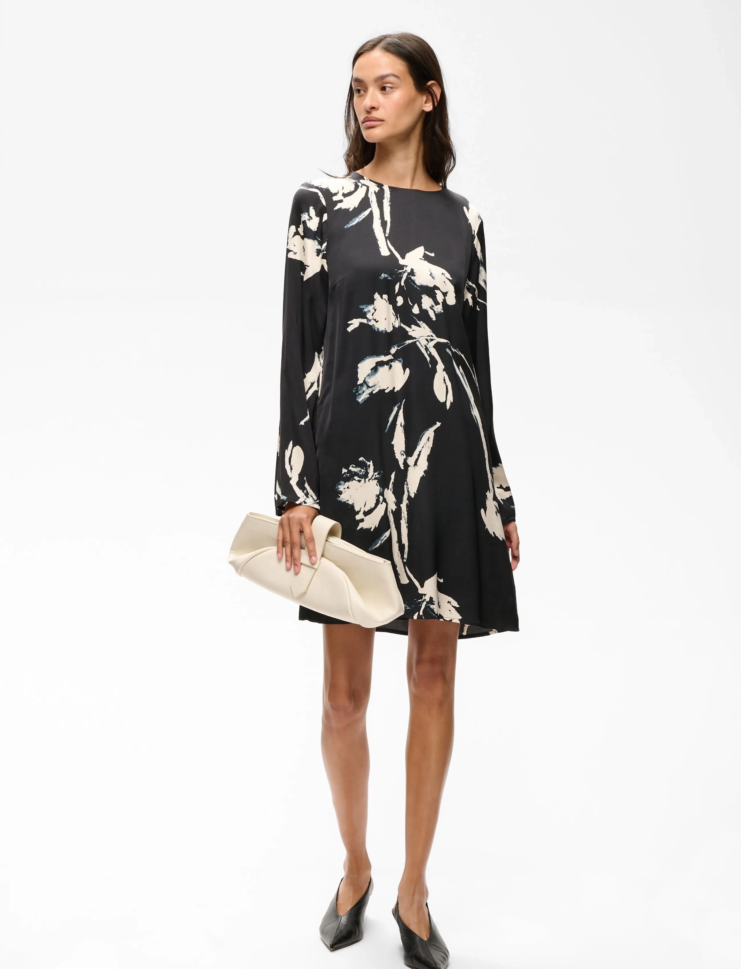 InWear Meadowiw Short Dress, Kvinder, Blomstret Kort Kjole, Sort, Str: 42