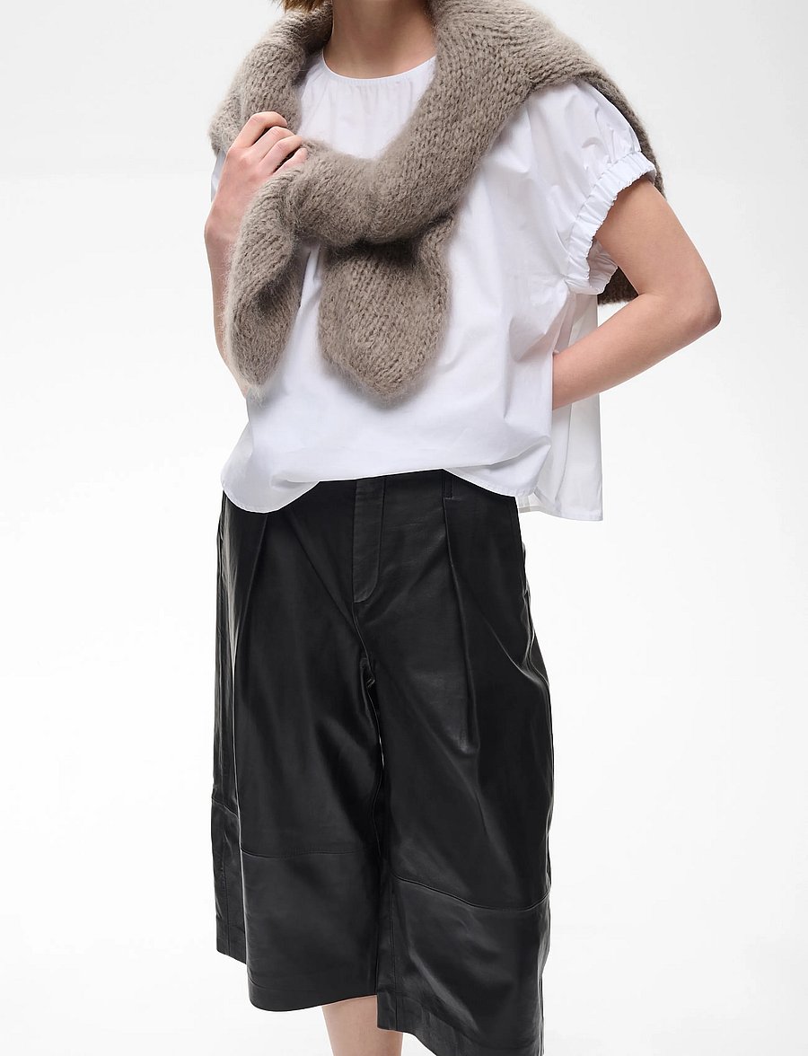 InWear - CELINAHIW CULOTTE PANT - poolpikad püksid - black - 5