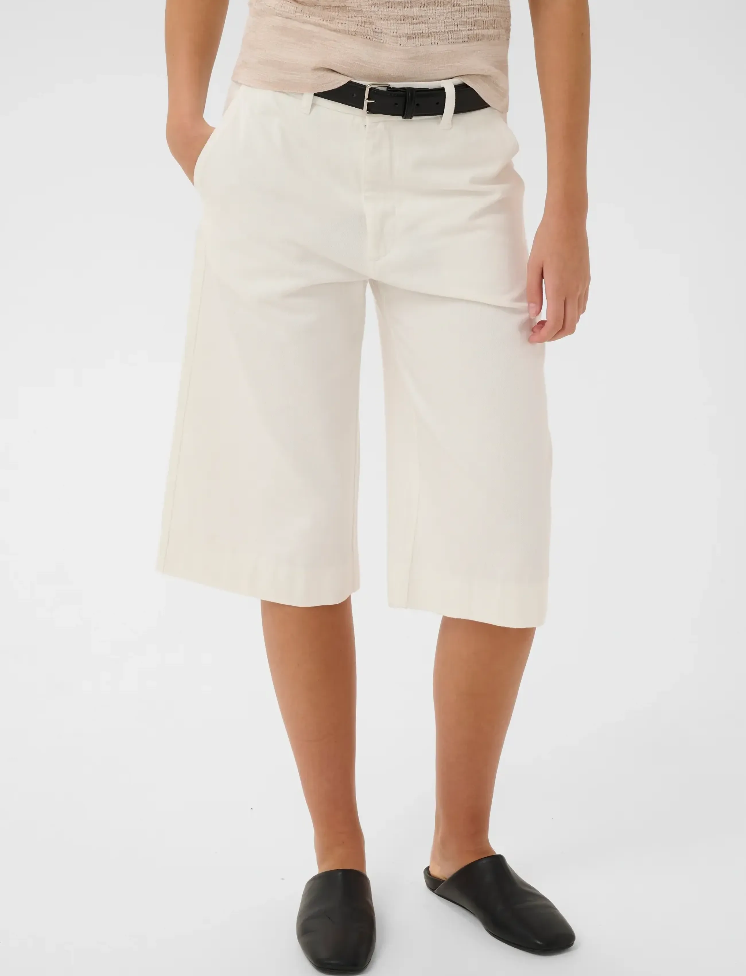 InWear ELLYIW DIAZ CULOTTE PANTS - Shorts - PURE WHITE / white
