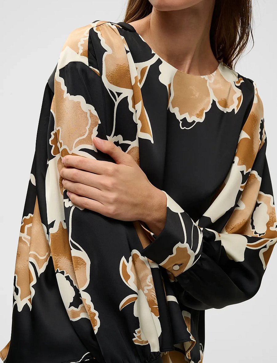 InWear - OLIVEIW BLOUSE - palaidinės trijų ketvirčių rankovėmis - black sketch flower - 0