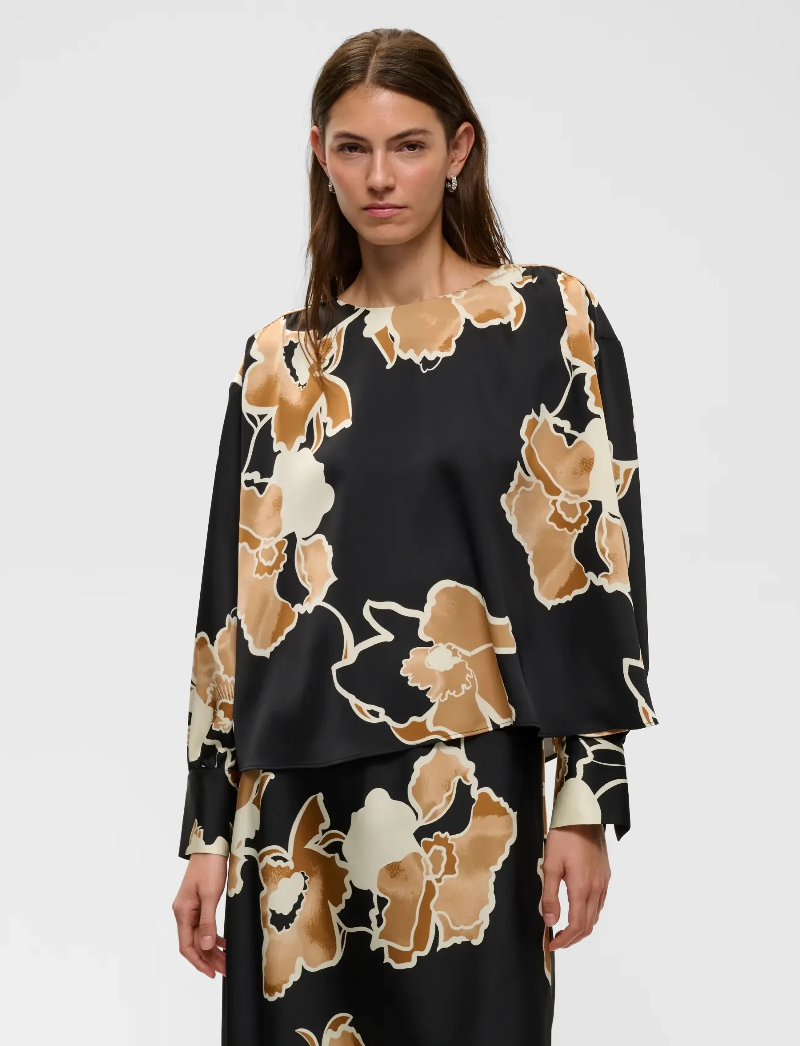 InWear - OLIVEIW BLOUSE - palaidinės trijų ketvirčių rankovėmis - black sketch flower - 3