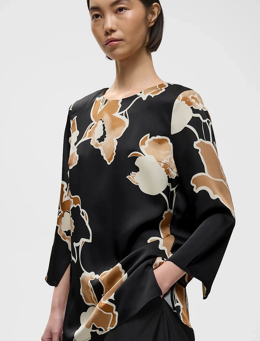 InWear - OLIVEIW BLOUSE - blusar med trekvartsärmar - black sketch flower - 5