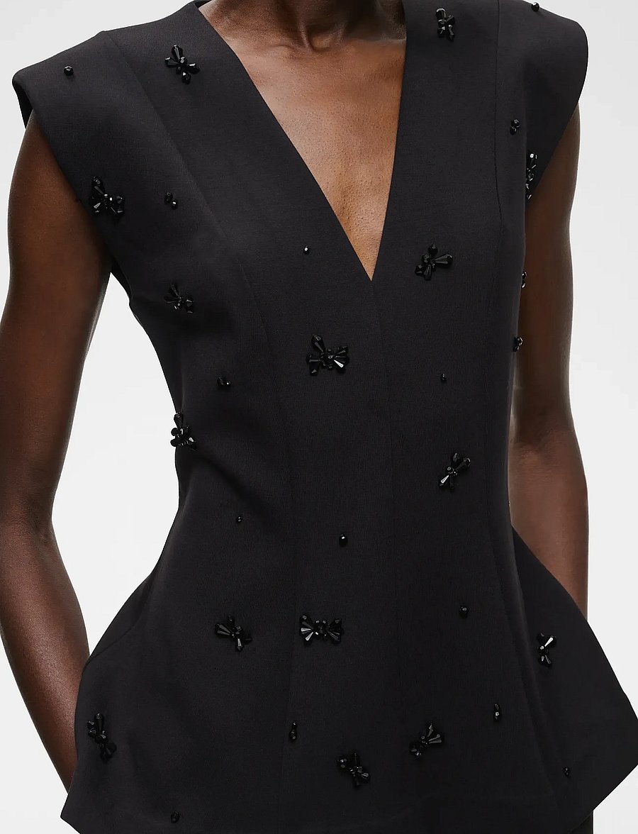 InWear - BAYAIW VINCENT TOP - Ärmlösa blusar - black sequinsflower - 5