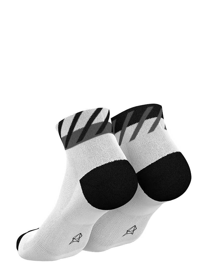 INCYLENCE - INCYLENCE RUNNING DISRUPTS SHORT - spordisokid - white - 1