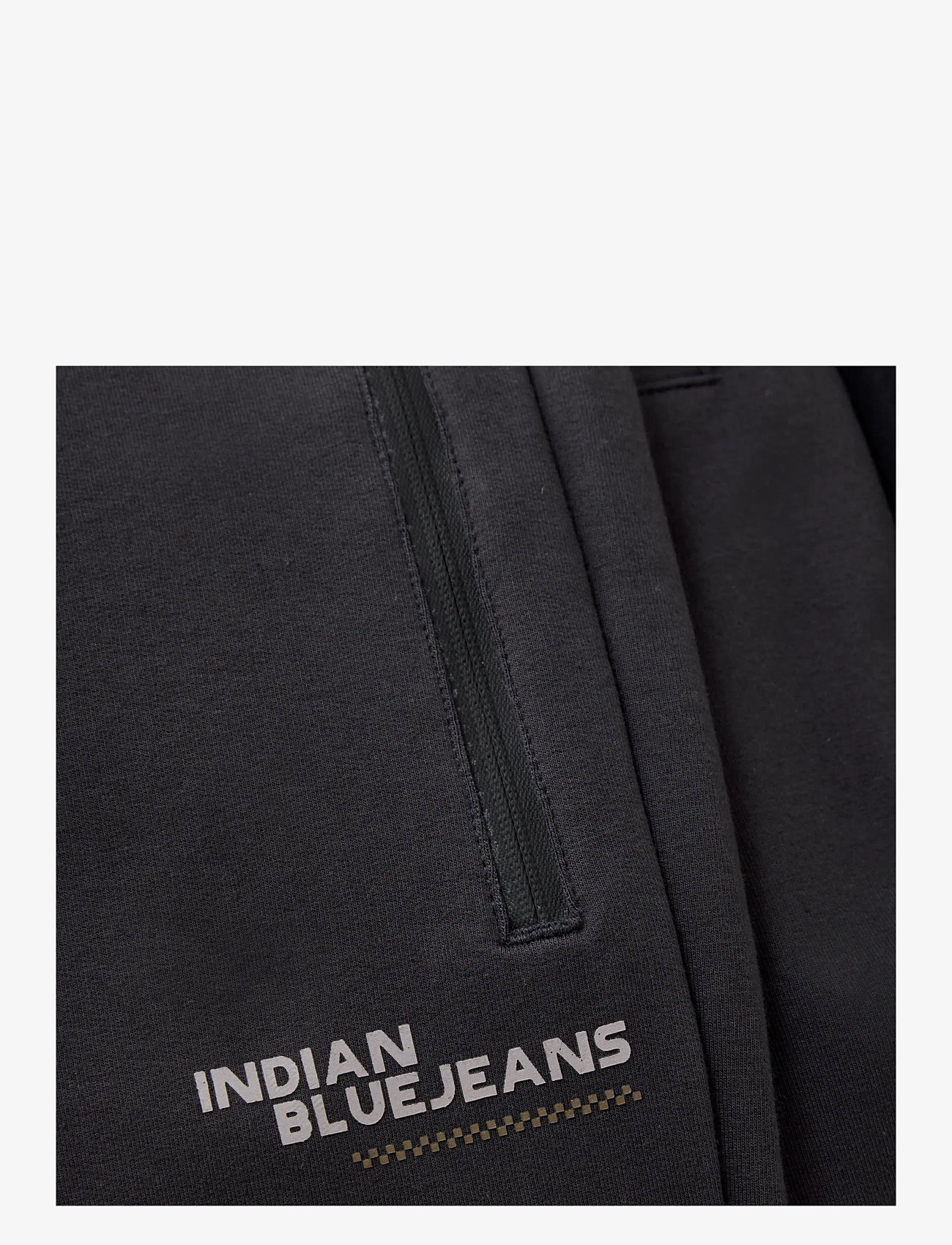 Indian Blue Jeans - Jogpant Basic - sweatpants - phantom - 2