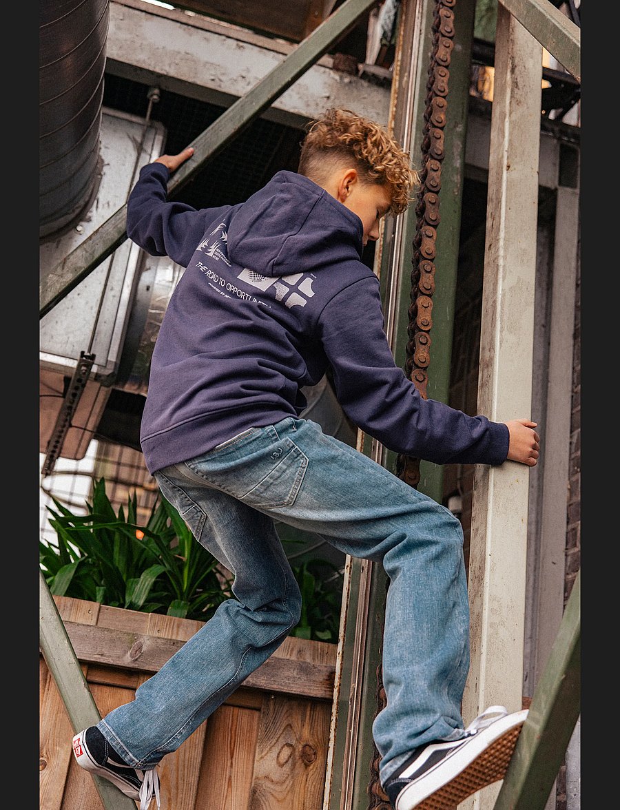 Indian Blue Jeans - Hoodie Backprint Brushed - dusty dark purple - 3