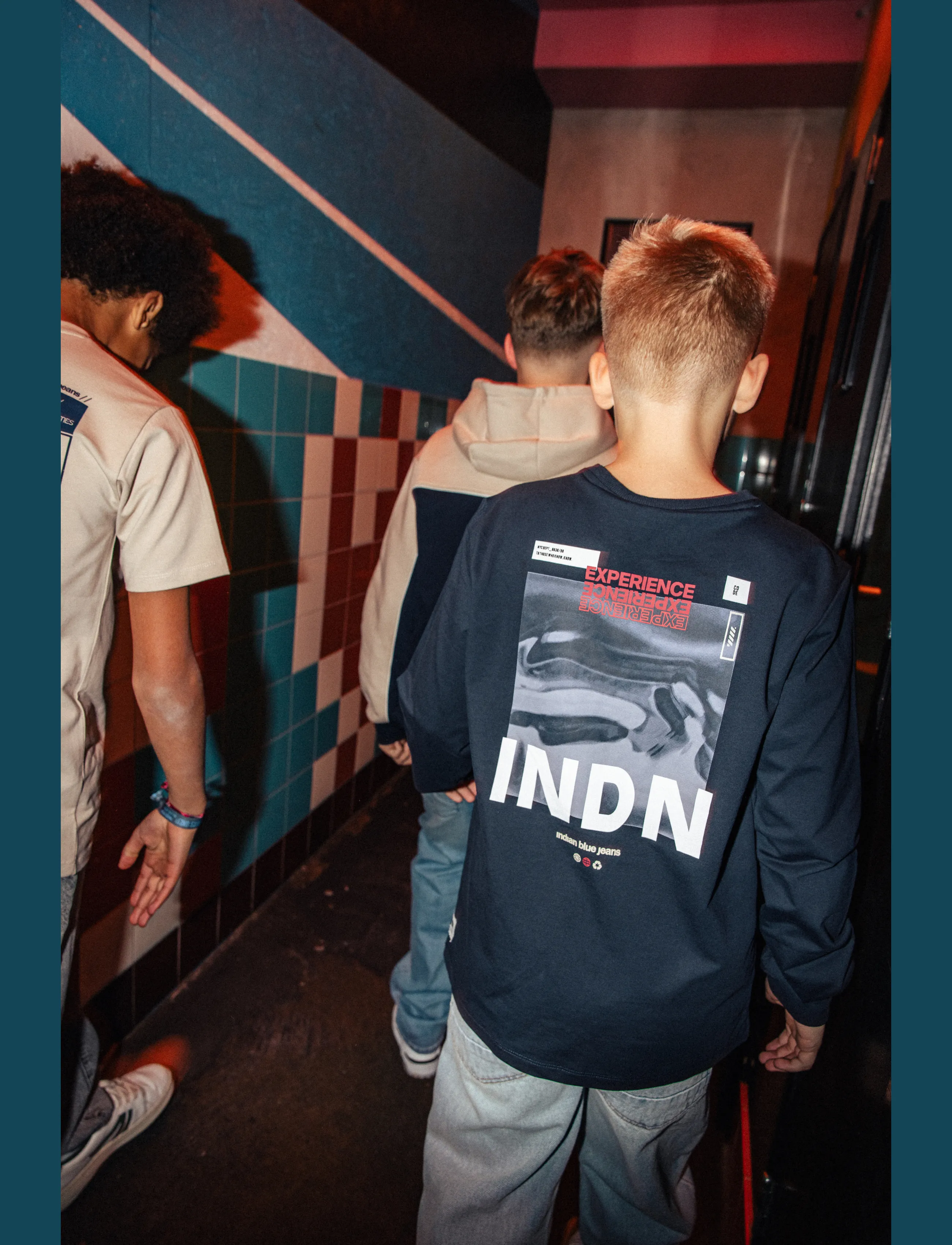Indian Blue Jeans - T-Shirt LS Backprint Indian - höstkläder - deep navy - 0