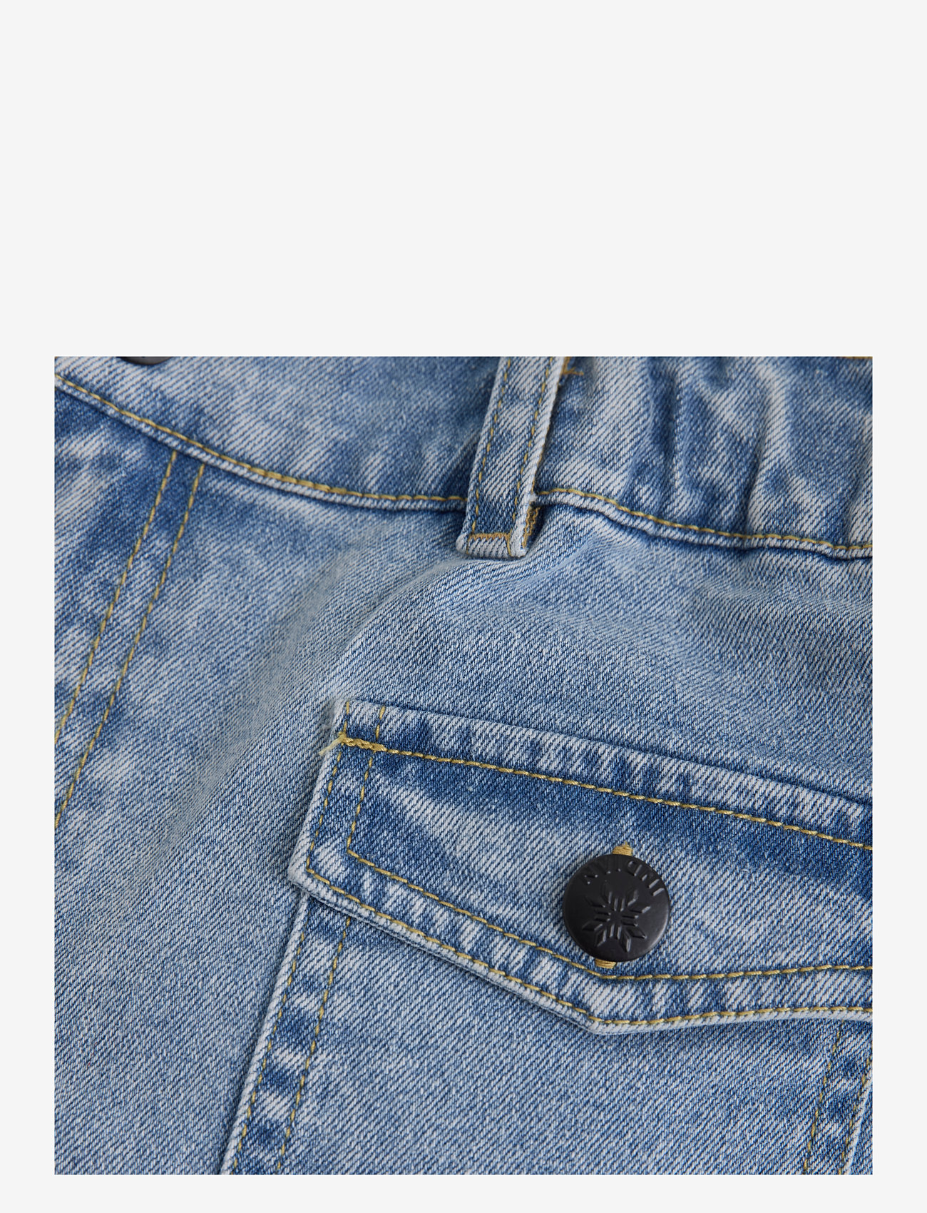 Indian Blue Jeans - Denim Cargo Shorts Blue - lühikesed vabaajapüksid - light denim blue - 2