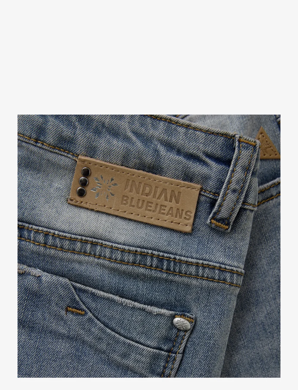 Indian Blue Jeans - Flared Fit Medium Denim - bootcut jeans - medium denim - 3