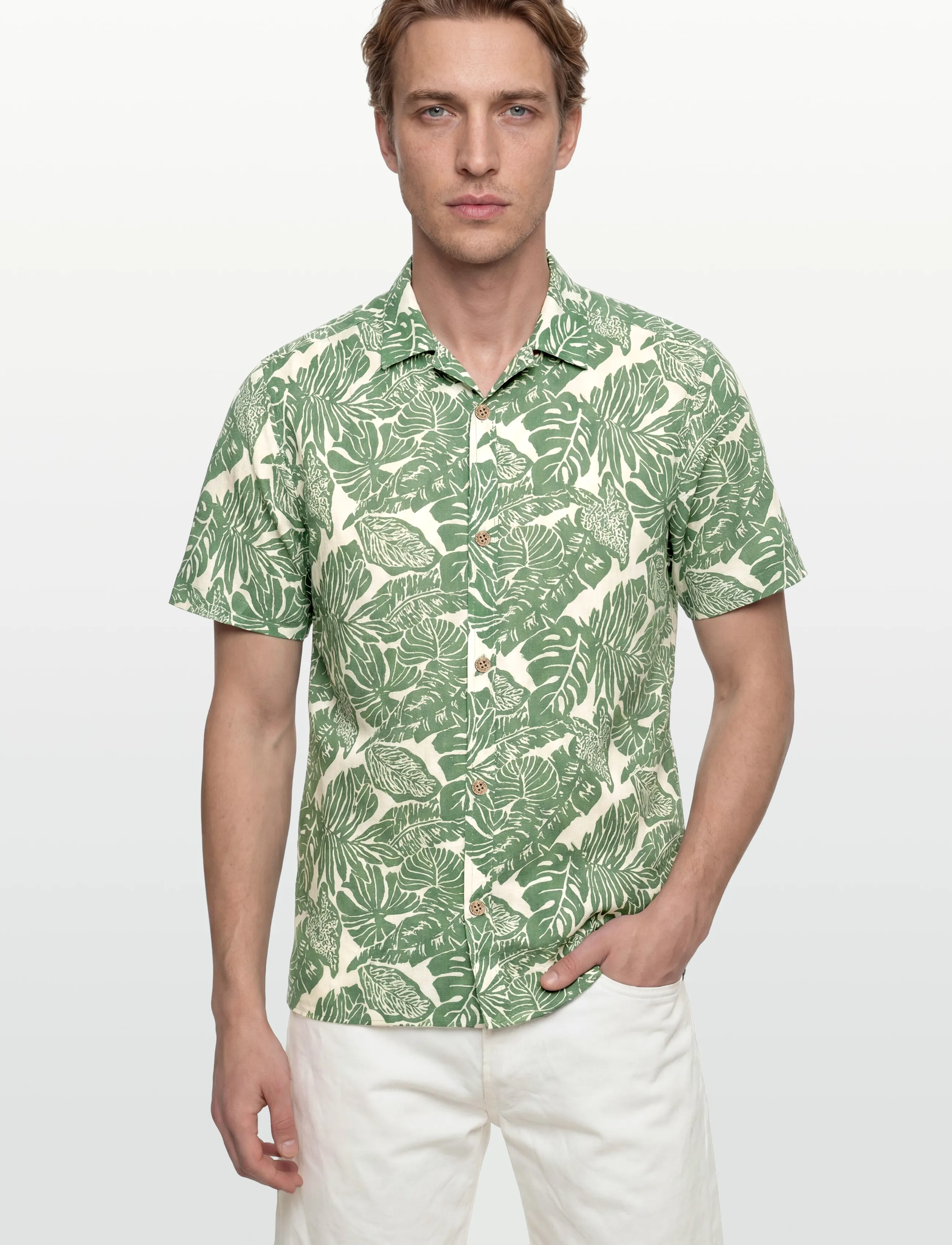 INDICODE - INMaldive - kuviolliset paidat - smoke pine - 3