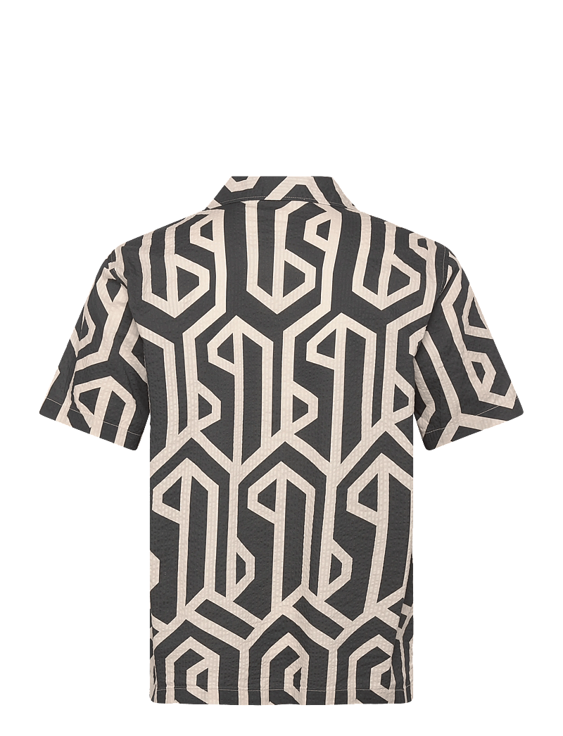 INDICODE - INGraphic - mustriga särgid - phantom - 1