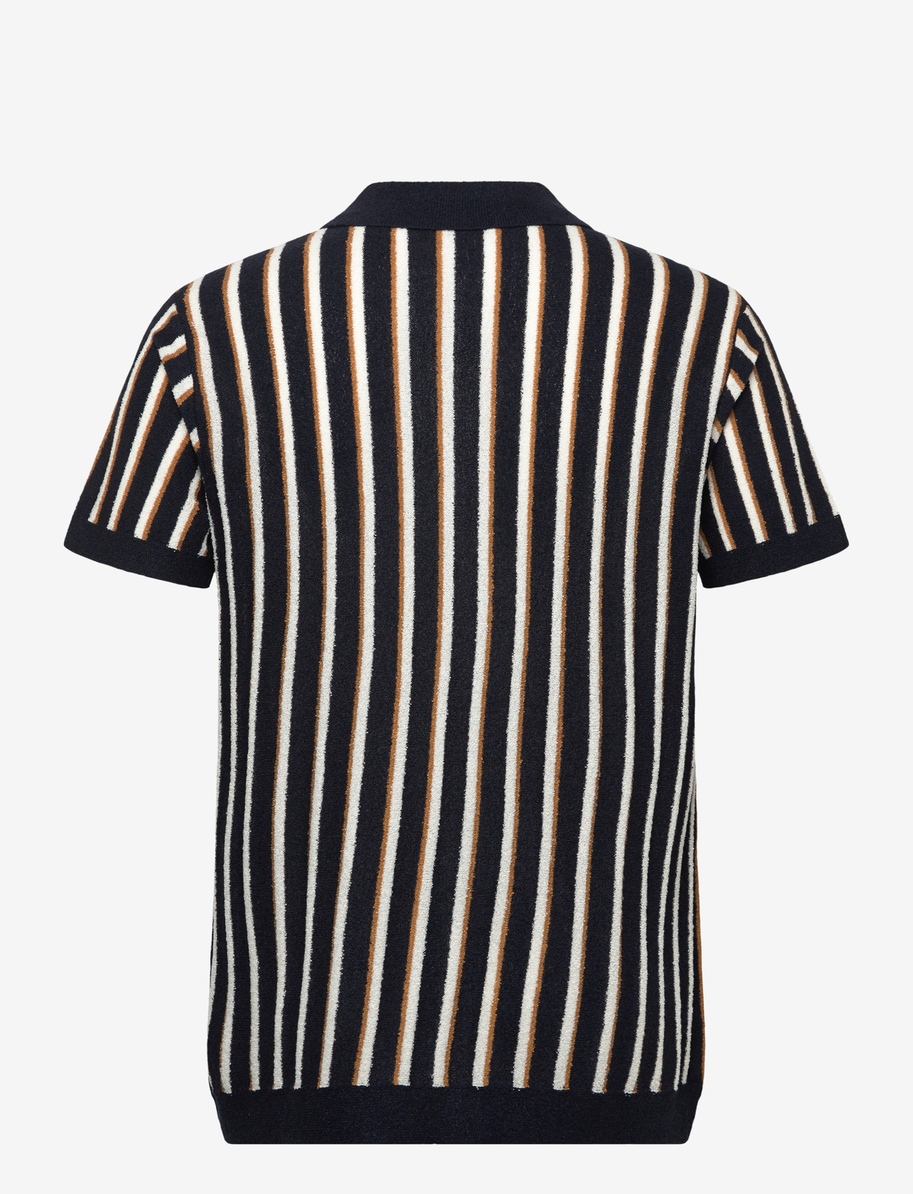 INDICODE - INKazemi - kootud polosärgid - sky captain - 1