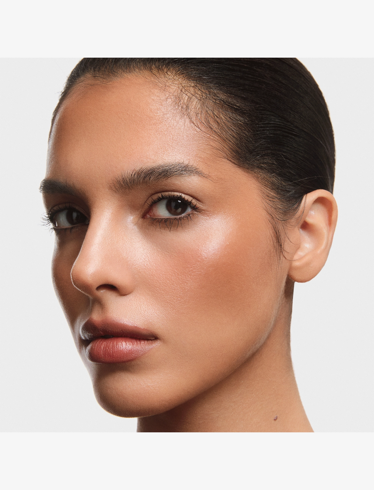INGLOT - INGLOT VELVET DEFINE LIP PENCIL 70 BLUSHING BROWN - makeup - 70 blushing brown - 2