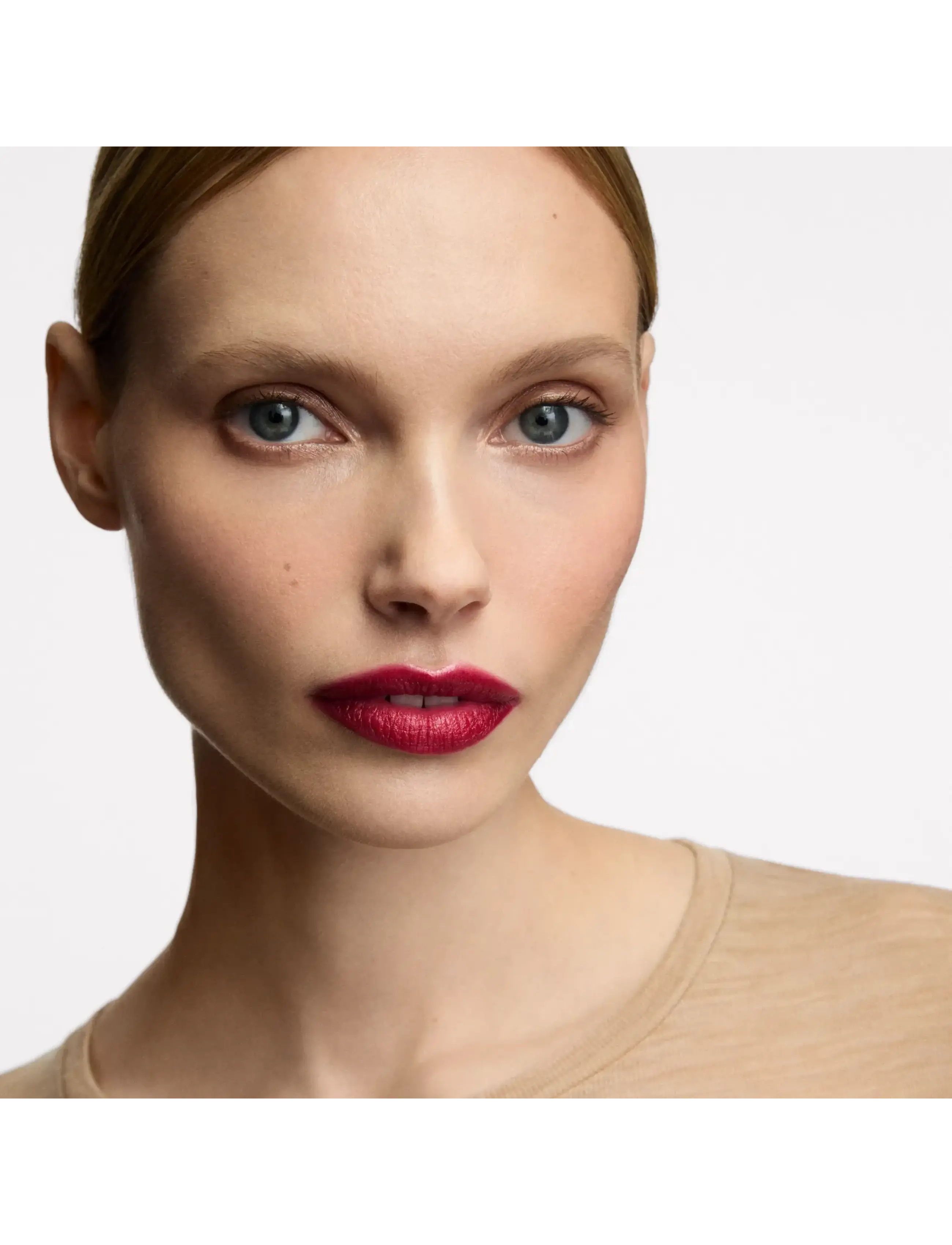 INGLOT - INGLOT VELVET DEFINE LIP PENCIL - redo för date night - classic cherry 71 - 1