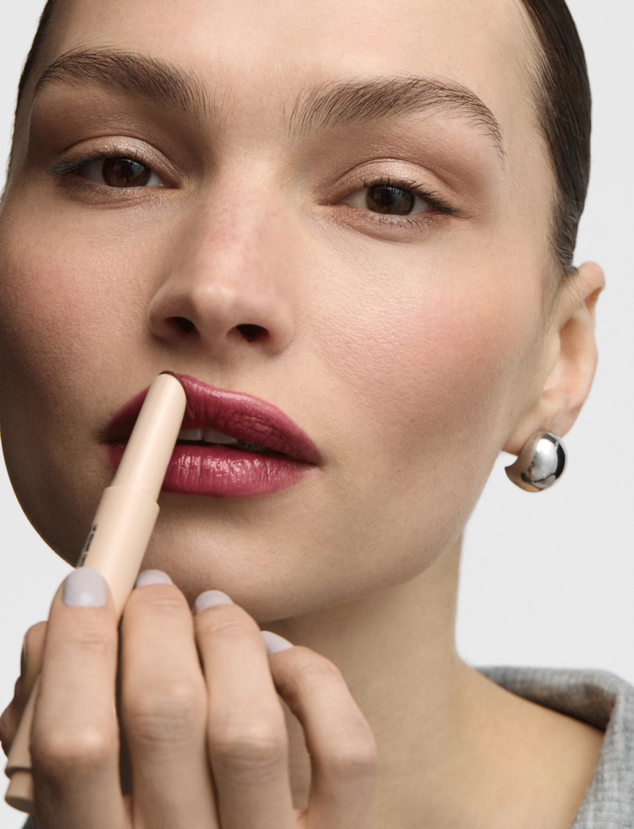 INGLOT - Lip Volume Tinted Lip Balm - huulepalsamid - brown111 - 0