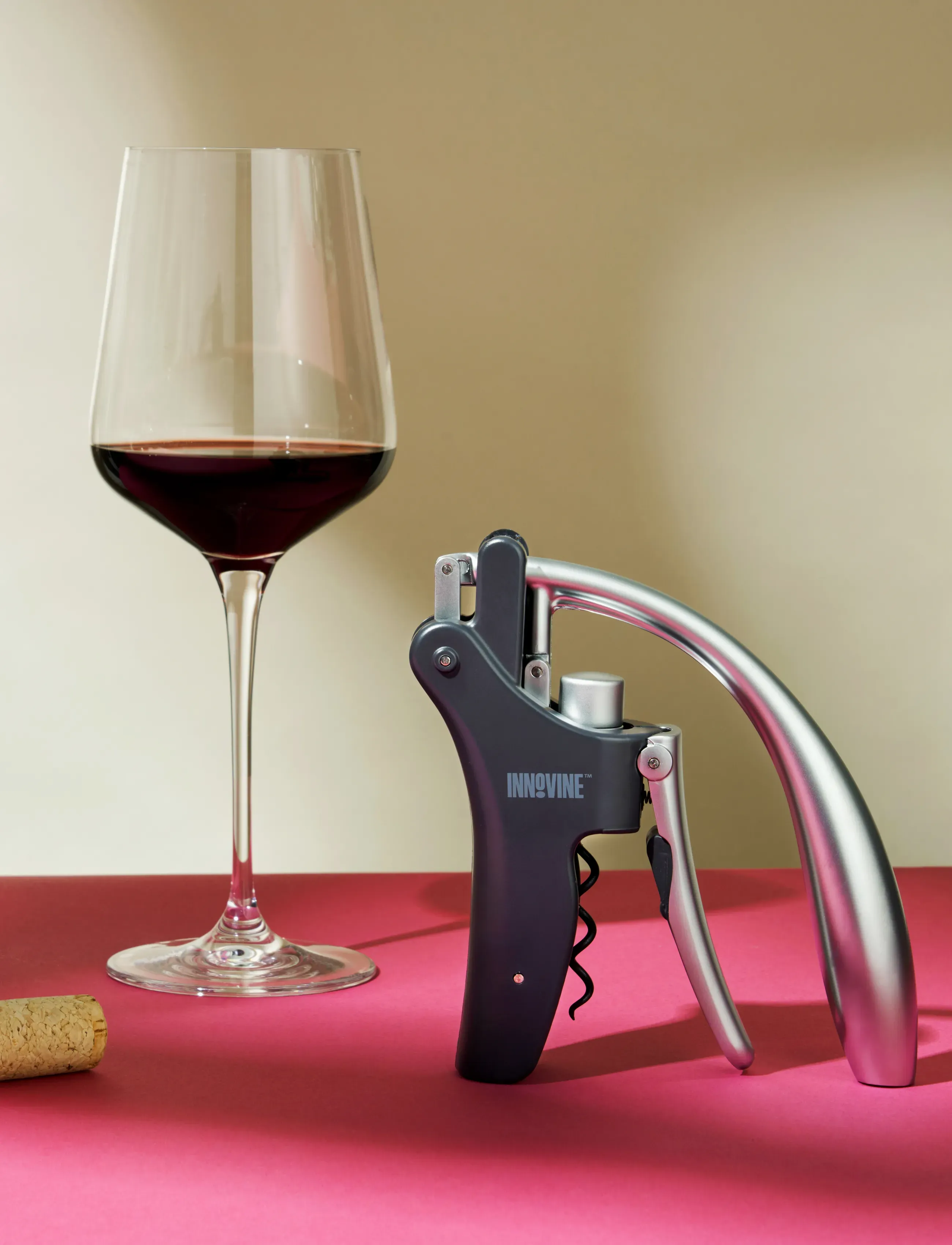 Innovine - Vertical Lever Corkscrew by Innovine™ - Övriga köksredskap - black - 0