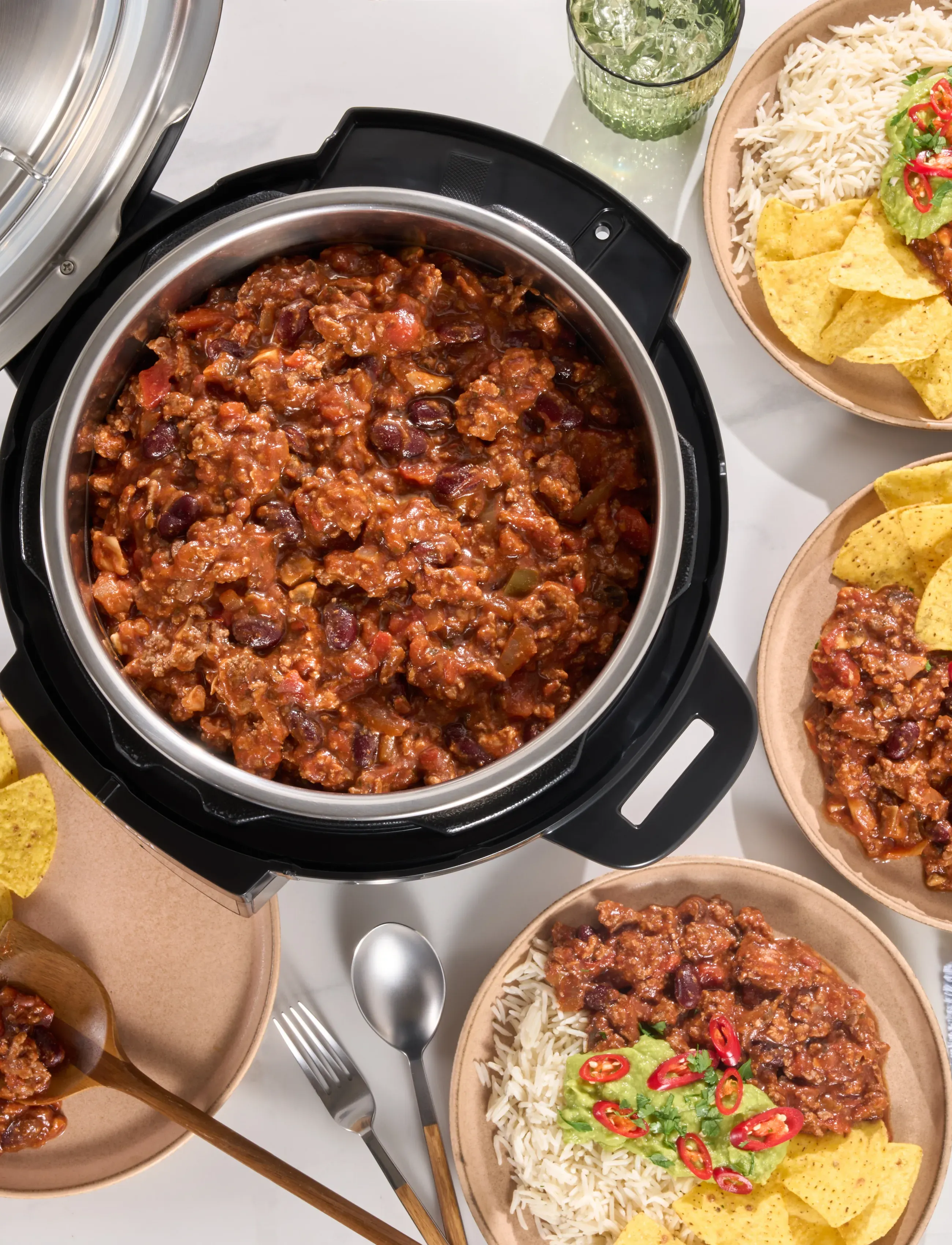 Instant INSTANT POT MULTIKOKARE 7-I-1 5,7 LITER 1000 WATT - Konfirmation - BLACK / black