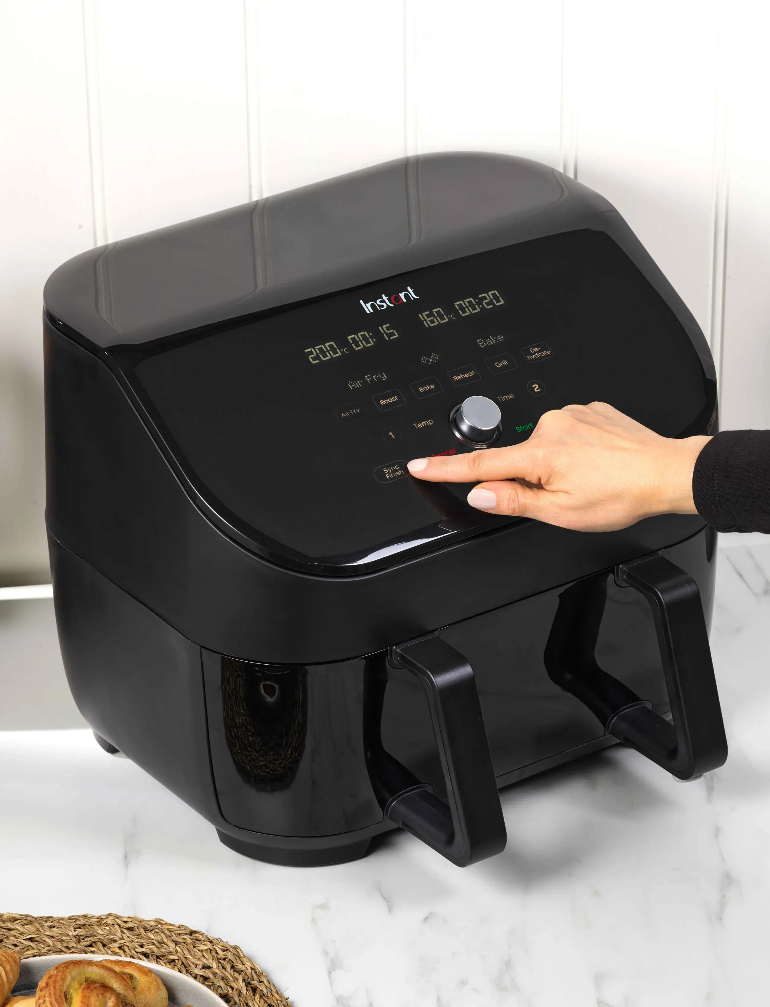 Instant - Instant Vortex VersaZone Black 8.5 L 1700W - heißluftfritteusen - black - 2