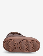 Inuikii - CLASSIC - varmeforede sko - dark brown - 4