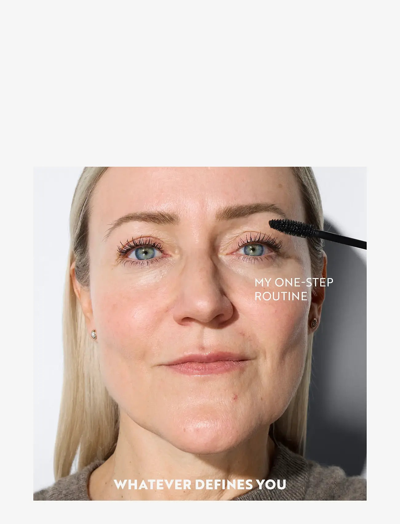 IsaDora - Build Up Mascara Extra Volume Waterproof 01 Black 10 ML - konfirmationstøj - black - 4