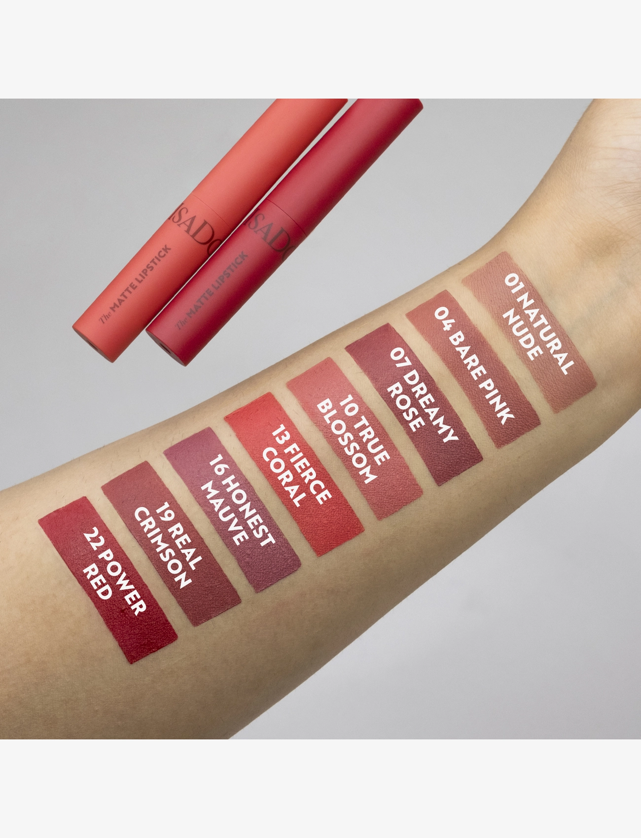 IsaDora - The Matte Lipstick 22 Power Red - makeup - power red - 5