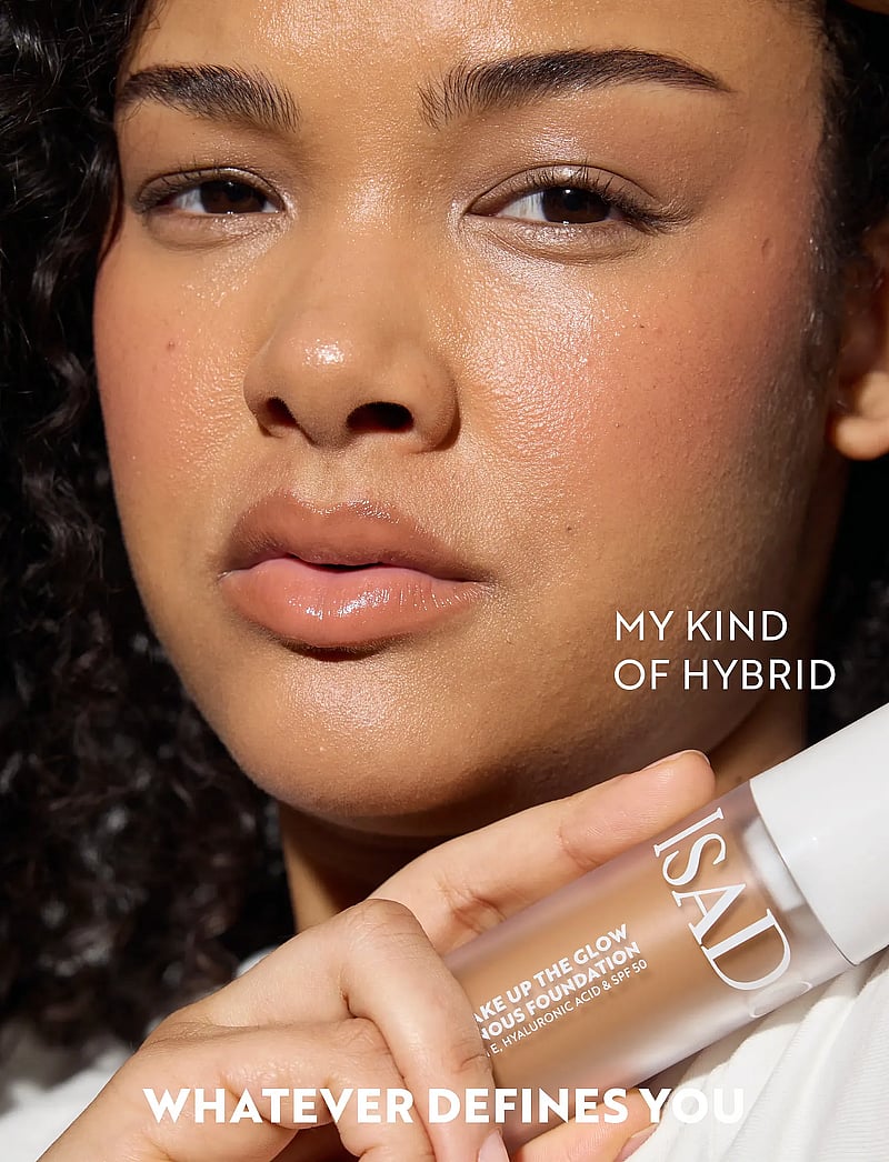 IsaDora - The Wake Up the Glow Luminous Foundation - makeup - 3w warm - 0