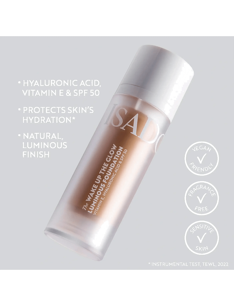 IsaDora - The Wake Up the Glow Luminous Foundation - makeup - 7c cool - 4